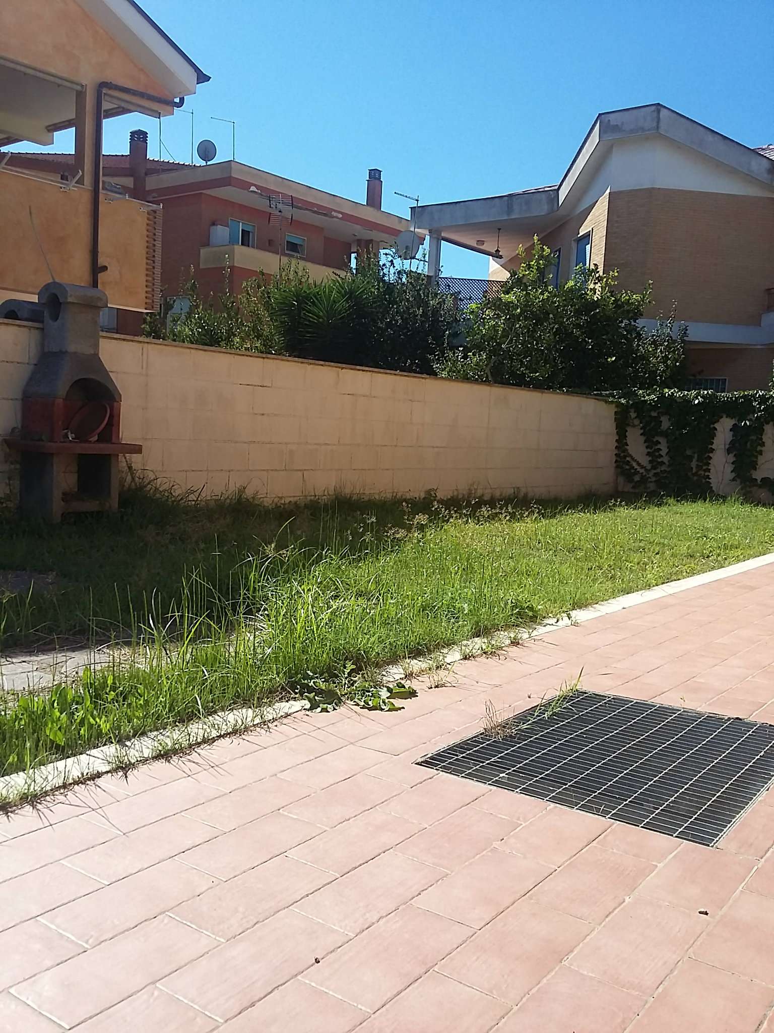 Villa Bifamiliare POMEZIA vendita   Rumenia Asso programma casa