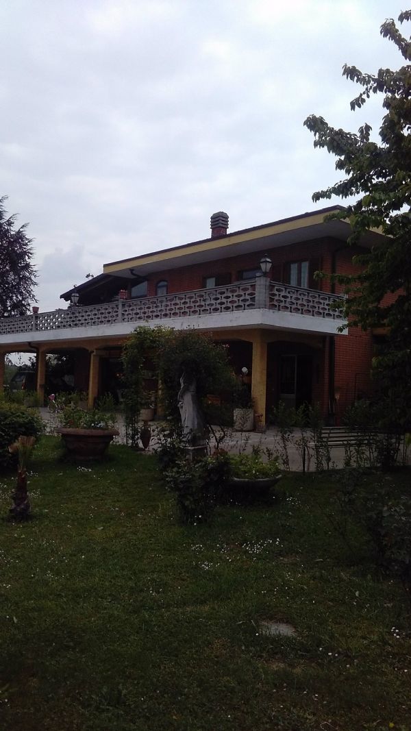  moncalieri vendita quart:  studio immobiliare varalda