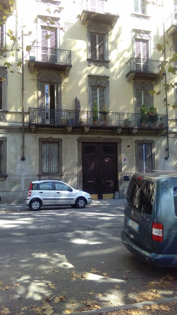  torino vendita quart: valdocco studio immobiliare varalda