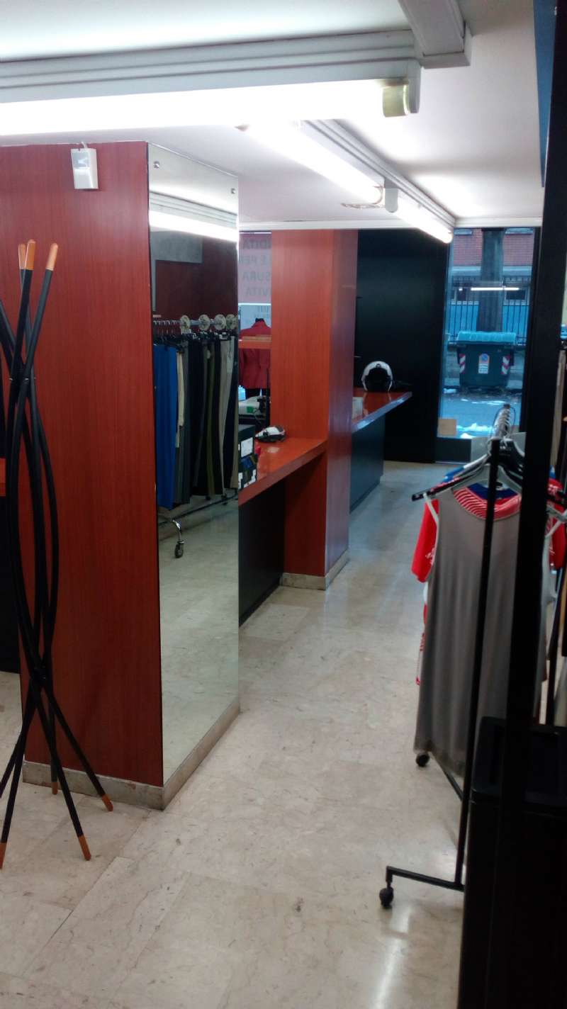Negozio - Loc.Com. TORINO affitto  VALENTINO TIZIANO Studio Immobiliare Varalda