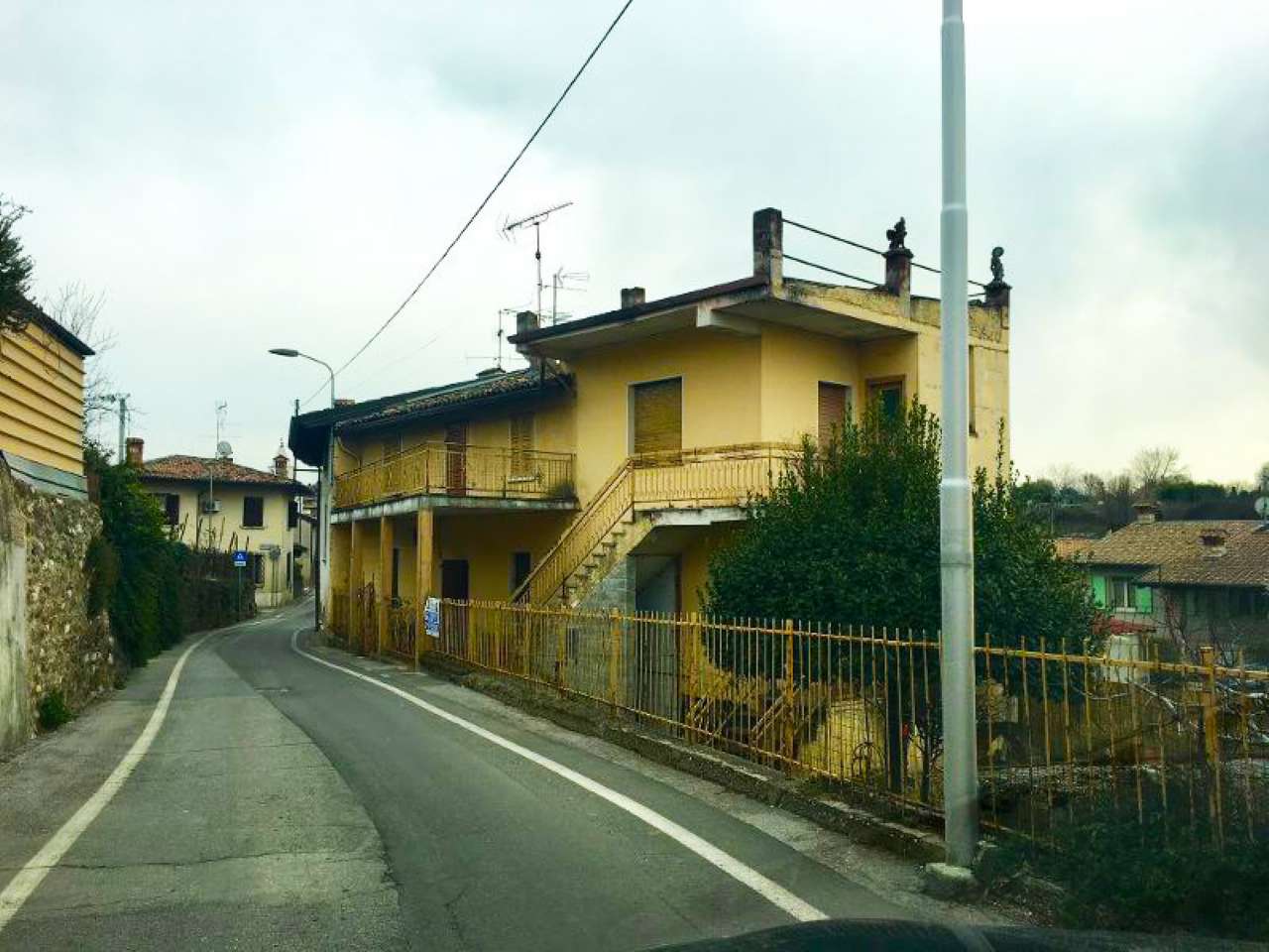 villa unifamiliare - indipendente calcinato vendita   eurostudioimmobiliare