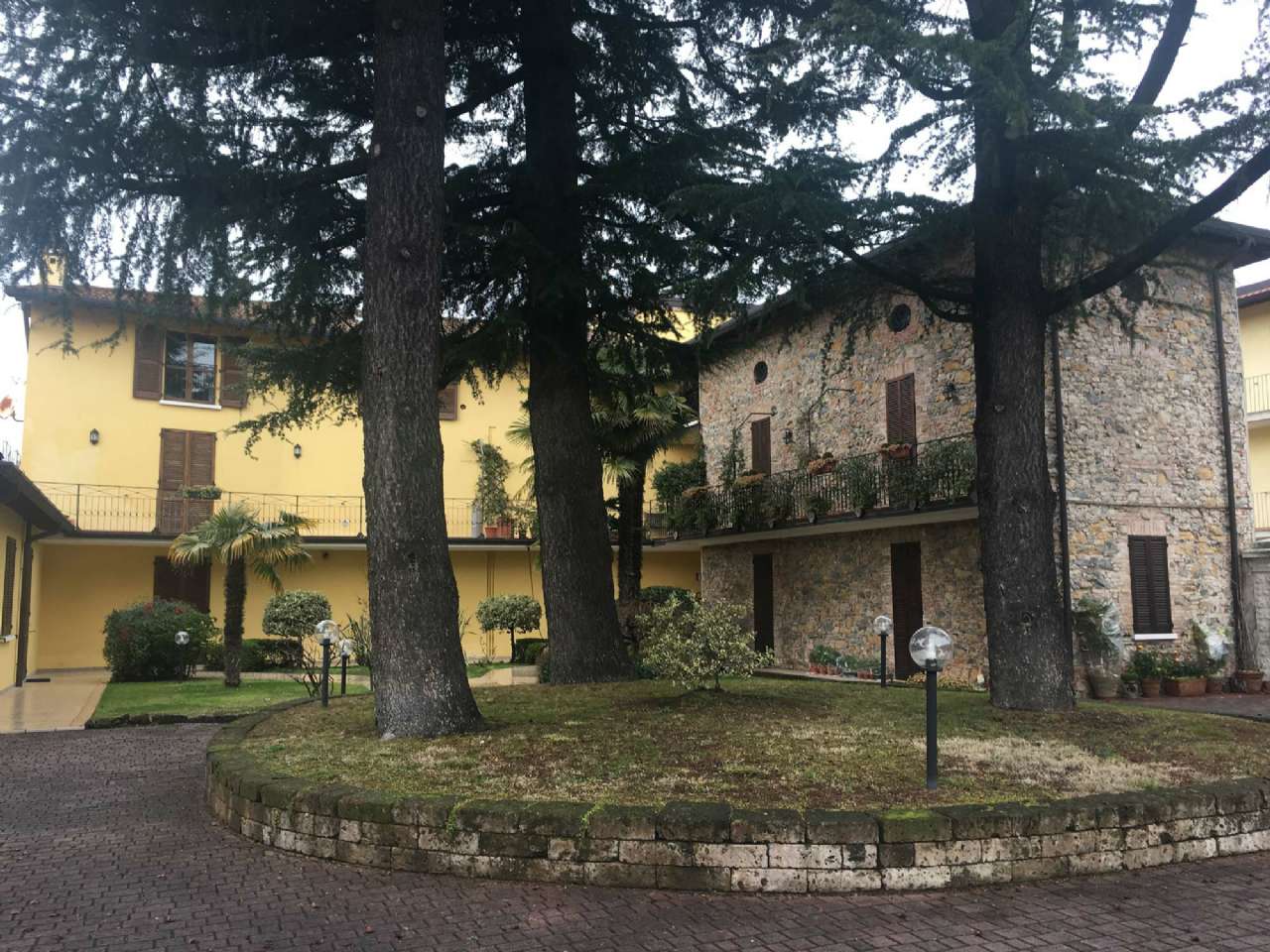  moniga-del-garda affitto quart:  eurostudioimmobiliare