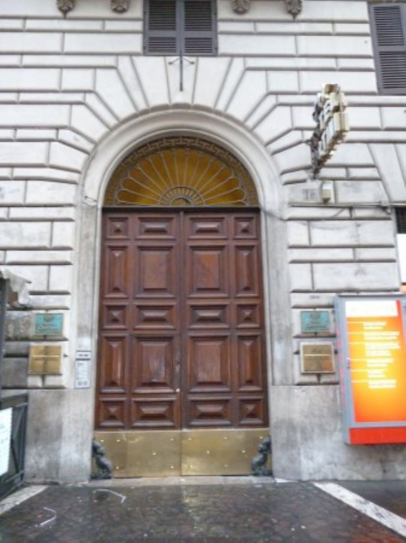 Appartamento ROMA vendita  Centro storico NAZIONALE, MEDIA SERVICE IMMOBILIARE SRL