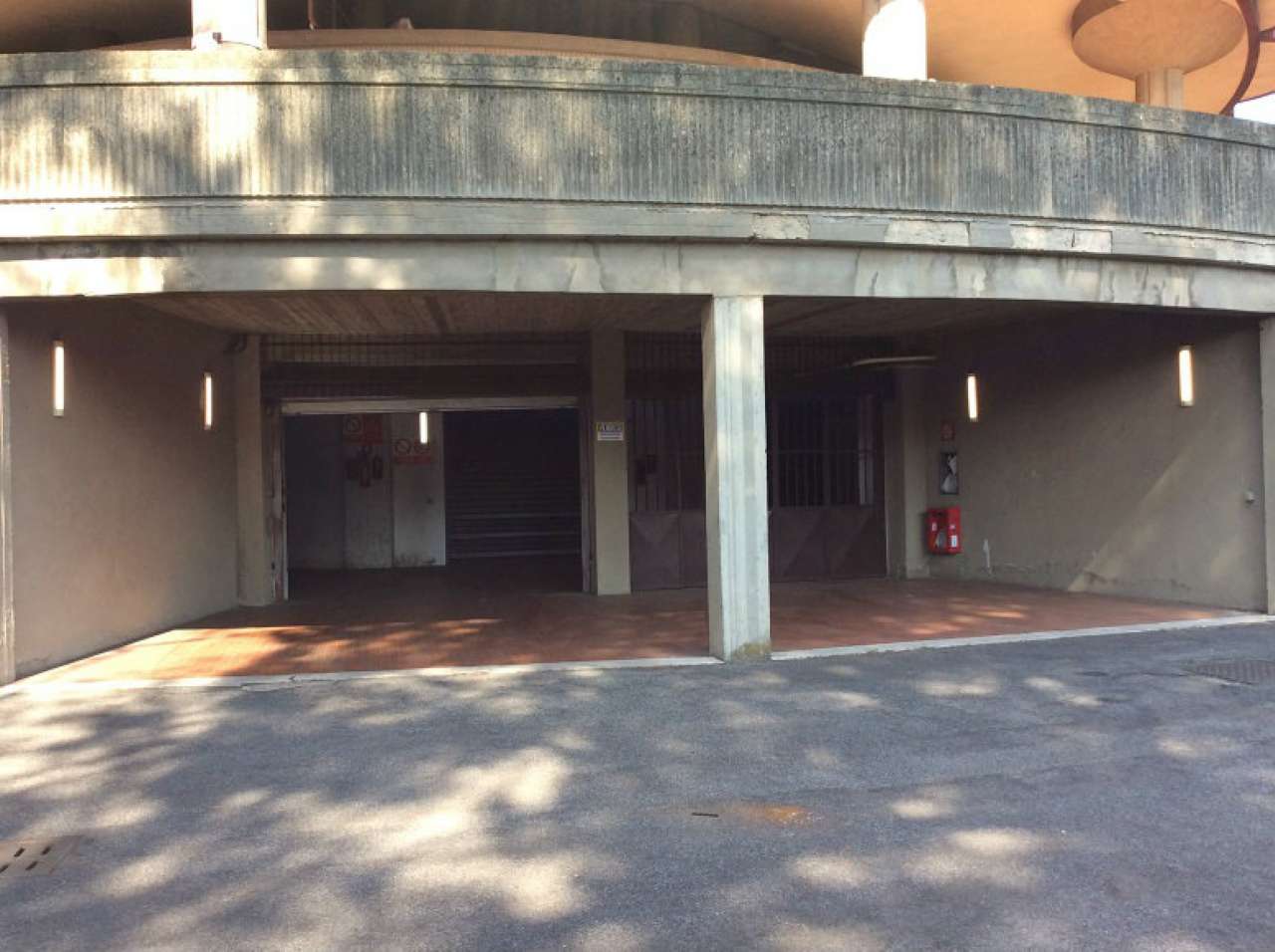 Box auto - Posto auto ROMA vendita  EUROPA   MEDIA SERVICE IMMOBILIARE SRL