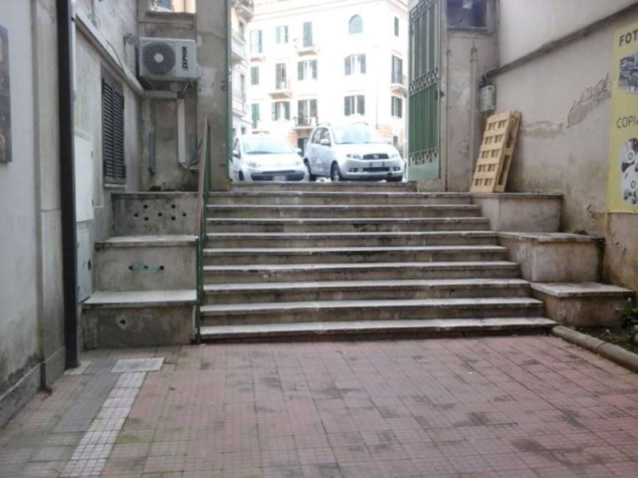  roma affitto quart: flaminio  ema-immobiliare