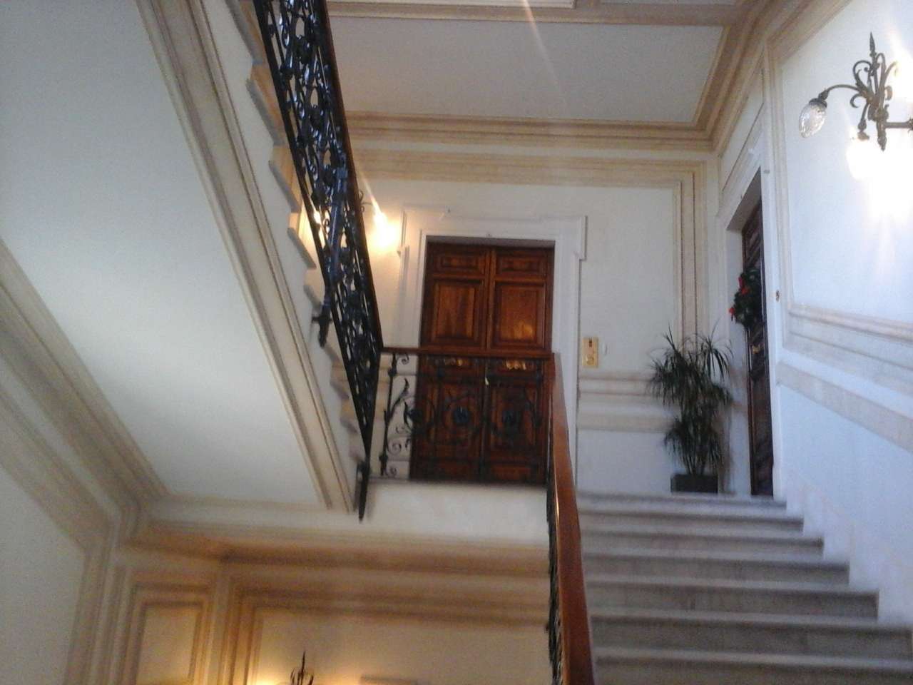 Ufficio - Loc.Com. ROMA affitto  Centro storico di Montecitorio EMA IMMOBILIARE