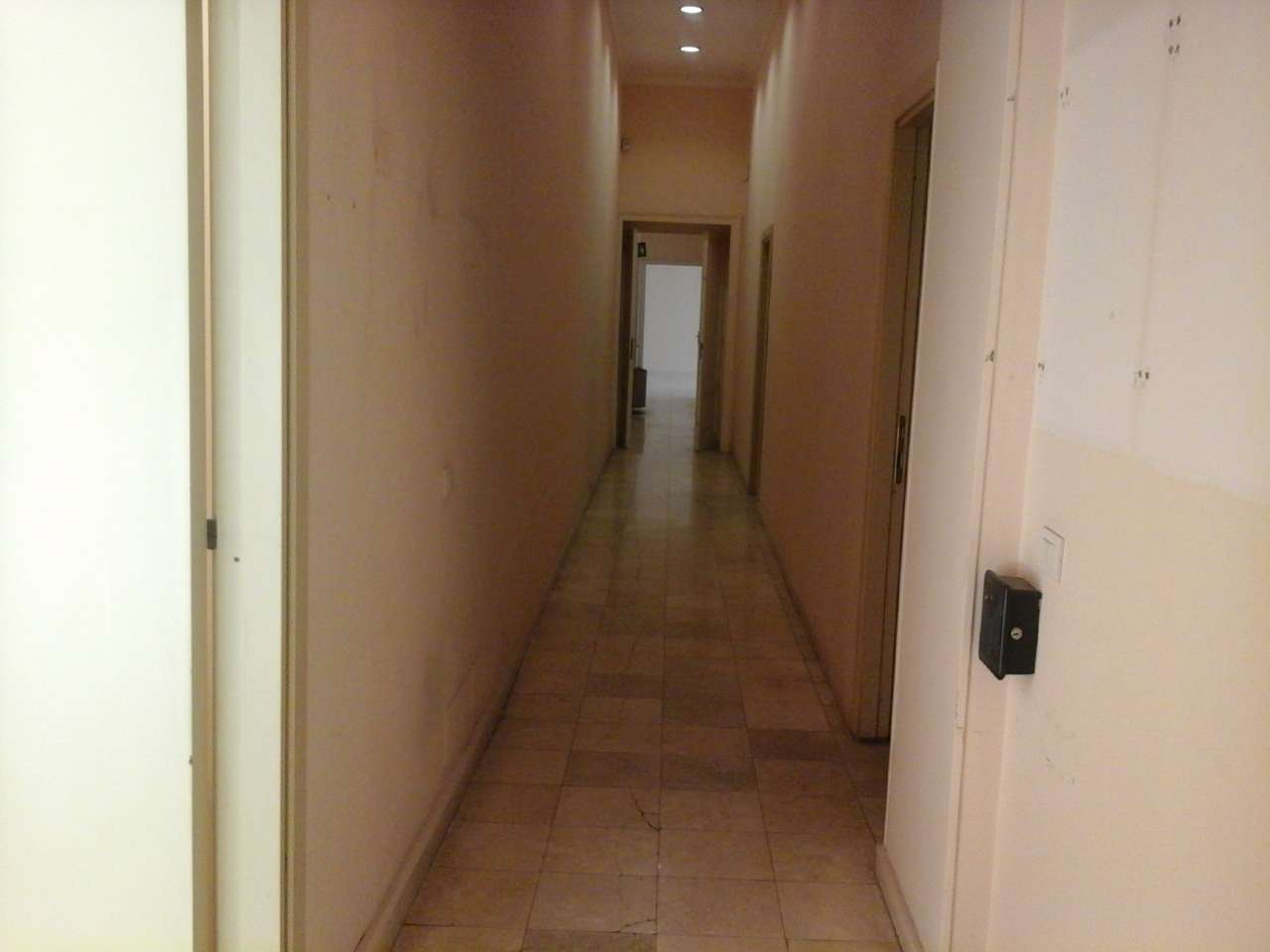 Ufficio - Loc.Com. ROMA affitto  Centro storico di Montecitorio EMA IMMOBILIARE