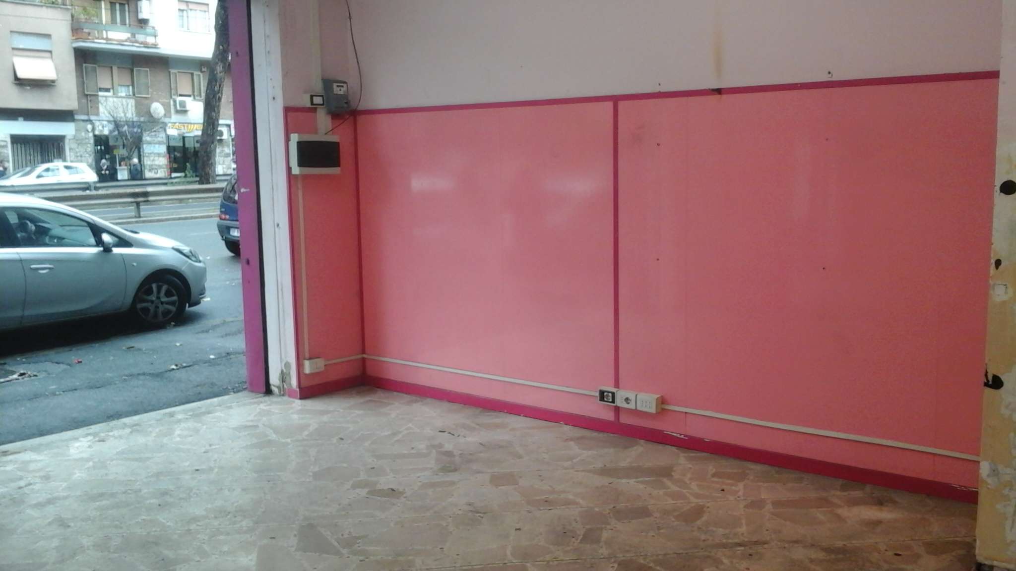 Negozio - Loc.Com. ROMA affitto  PRENESTINO - CENTOCELLE  Prenestina EMA IMMOBILIARE