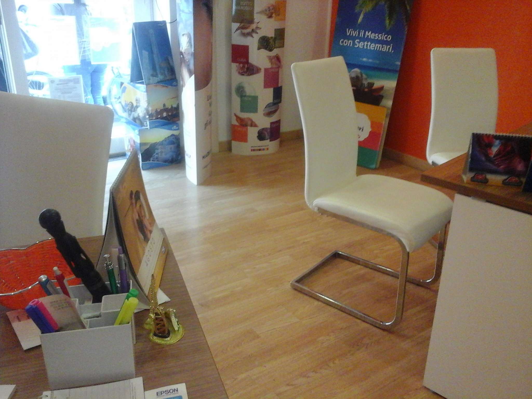 Negozio - Loc.Com. ROMA affitto  San giovanni Tuscolana EMA IMMOBILIARE