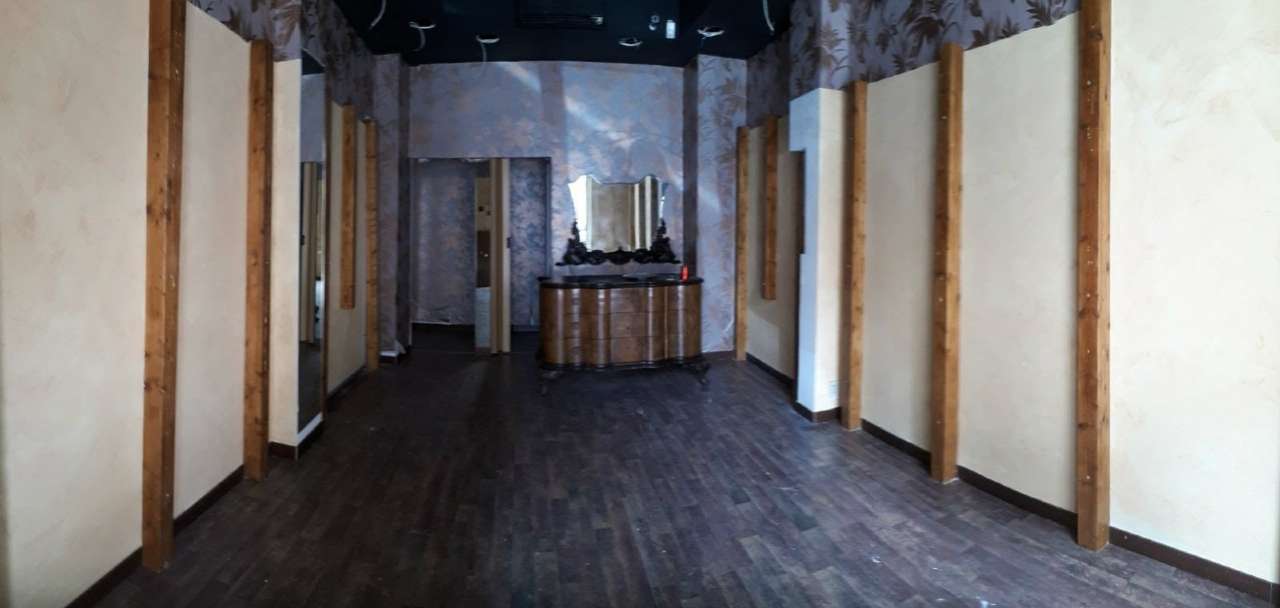 Negozio - Loc.Com. ROMA affitto  LIDO DI OSTIA LEVANTE delle baleniere PRINCESS IMMOBILIARE