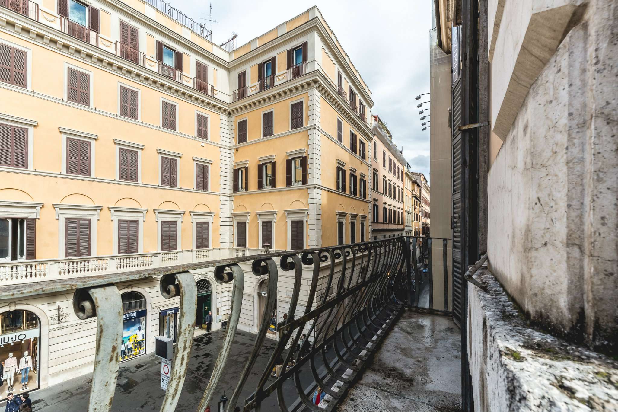 Appartamento ROMA vendita  Centro storico dei Condotti GALA GRUPPO IMMOBILIARE