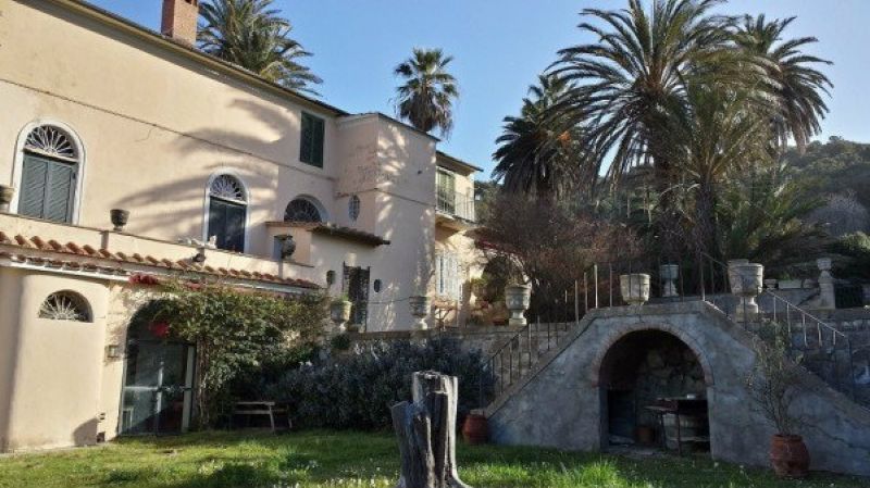 Villa Trifamiliare LIVORNO vendita  ANTIGNANO VIALE D'ANTIGNANO Radecogroup