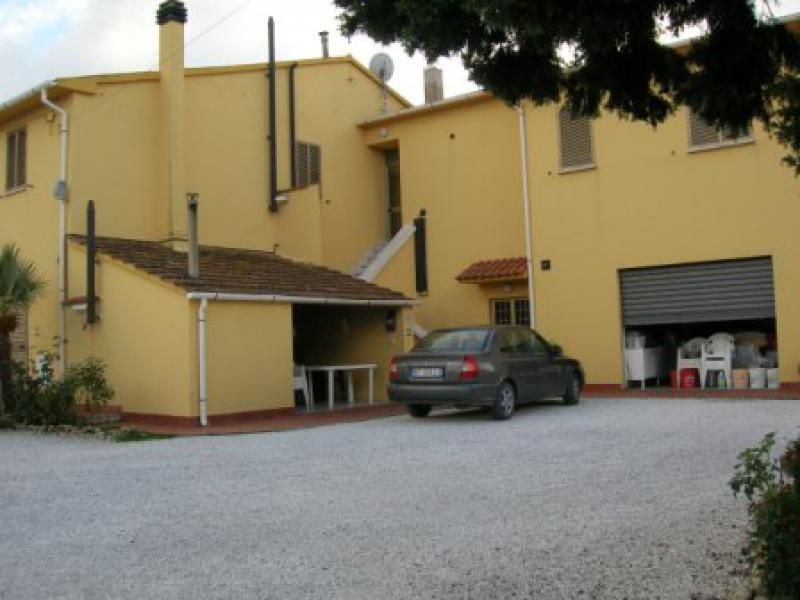 Villa Trifamiliare BIBBONA vendita   vicinale steccaia Radecogroup