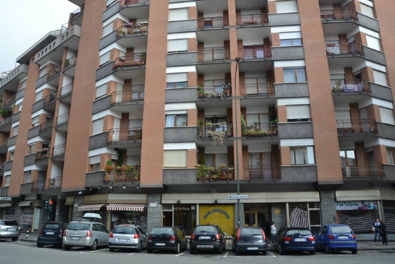Negozio - Loc.Com. TORINO vendita  AURORA Cherubini ANTONELLA BOZZO STUDIO IMMOBILIARE