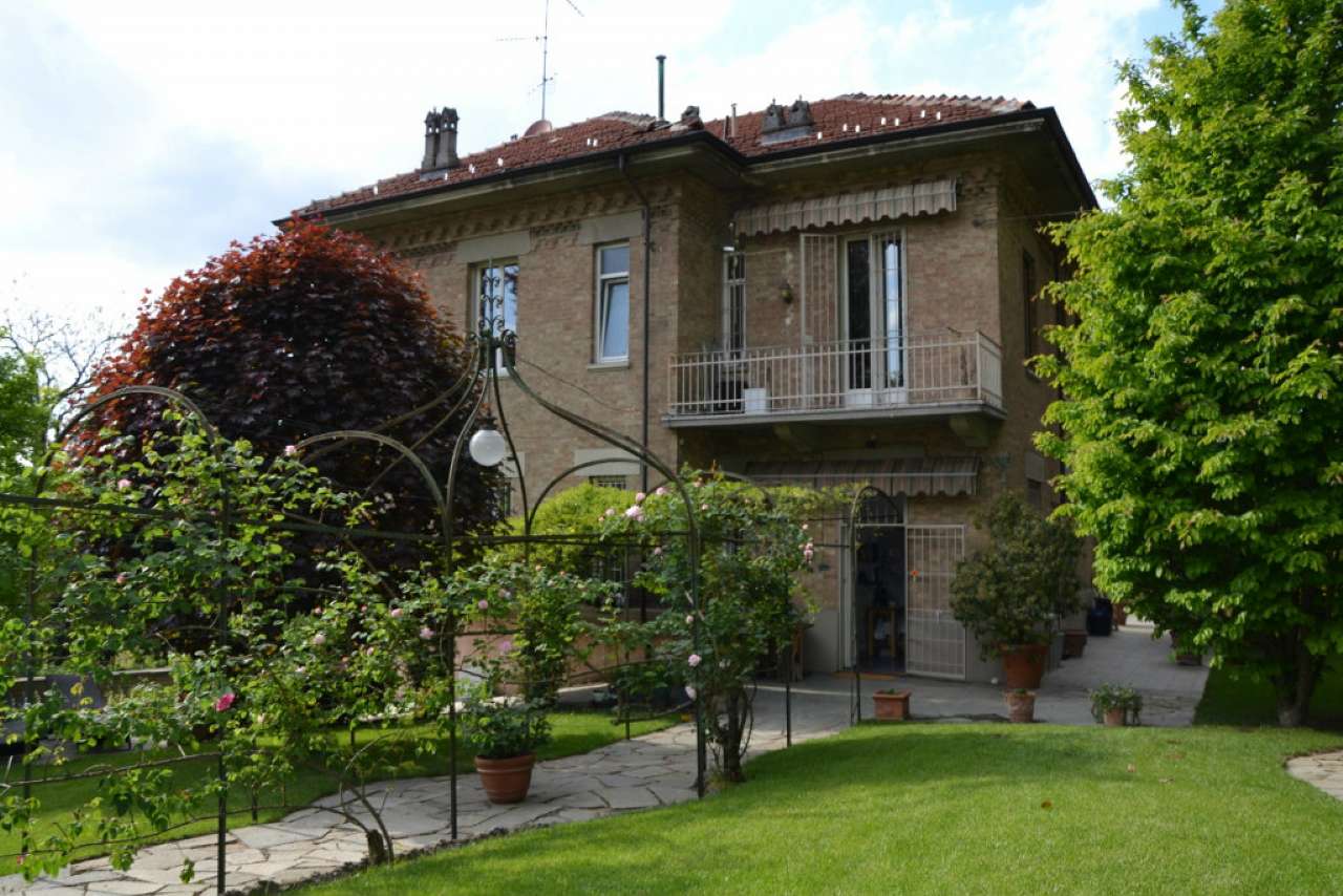  torino vendita quart: precollina antonella bozzo studio immobiliare