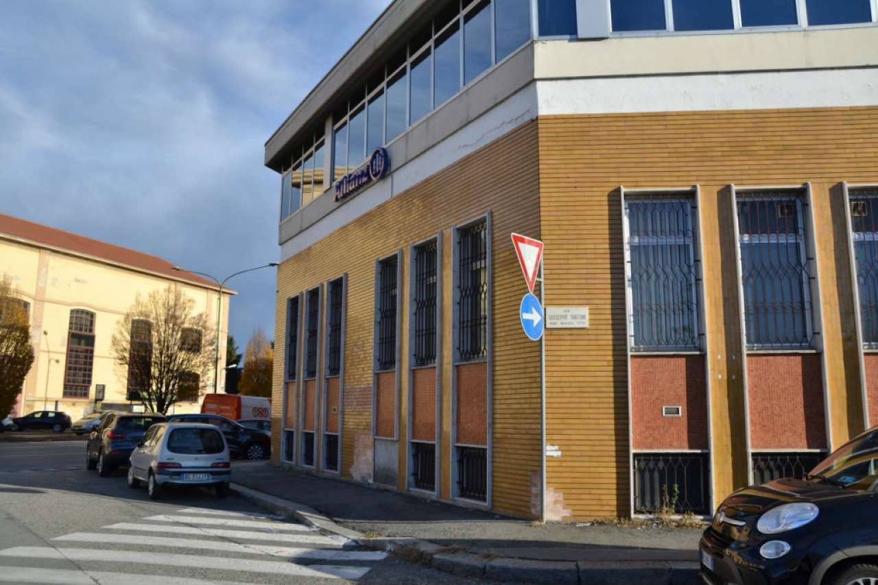 Negozio - Loc.Com. TORINO affitto  FALCHERA  ANTONELLA BOZZO STUDIO IMMOBILIARE