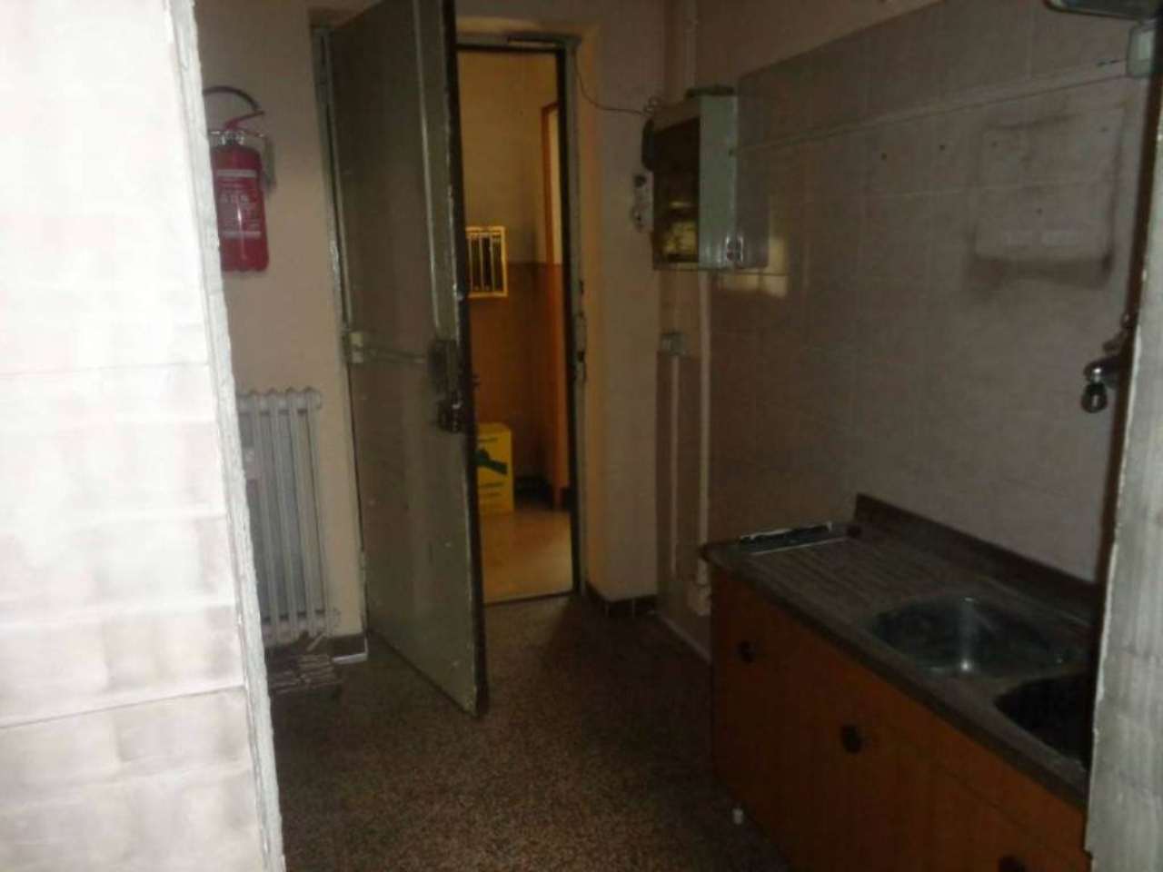 Negozio - Loc.Com. TORINO affitto  MADONNA DI CAMPAGNA Foligno Simona Rubiolo Immobili Sas