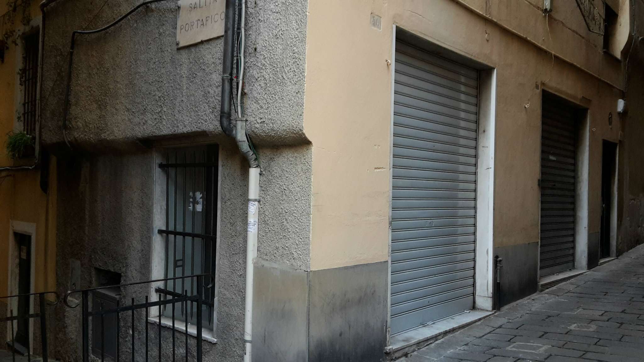  genova affitto quart: centro storico rocco-attina-agenzia-immobiliare