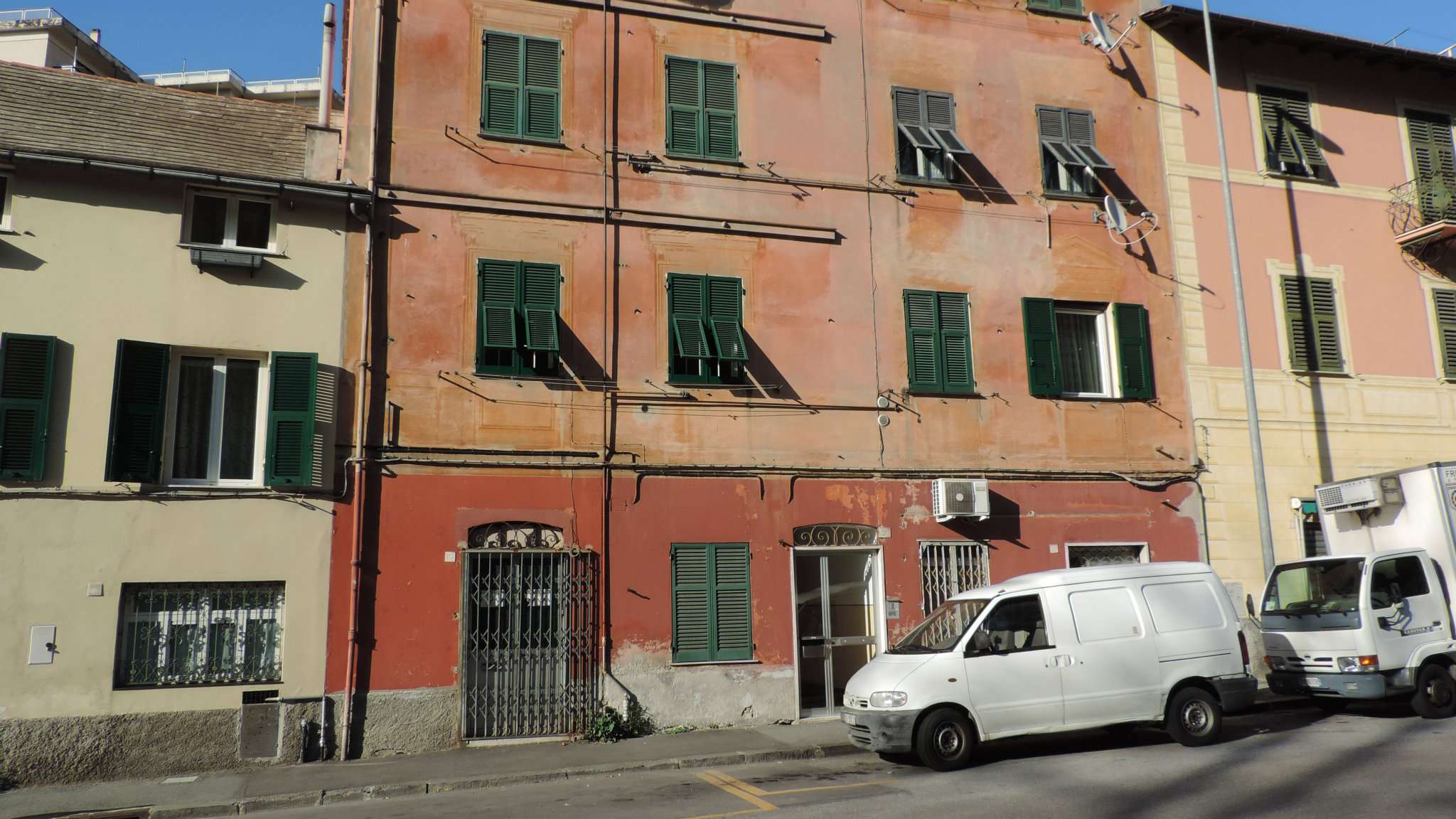 Negozio - Loc.Com. GENOVA vendita  QUARTO ROMANA DI QUARTO Rocco Attina Agenzia Immobiliare