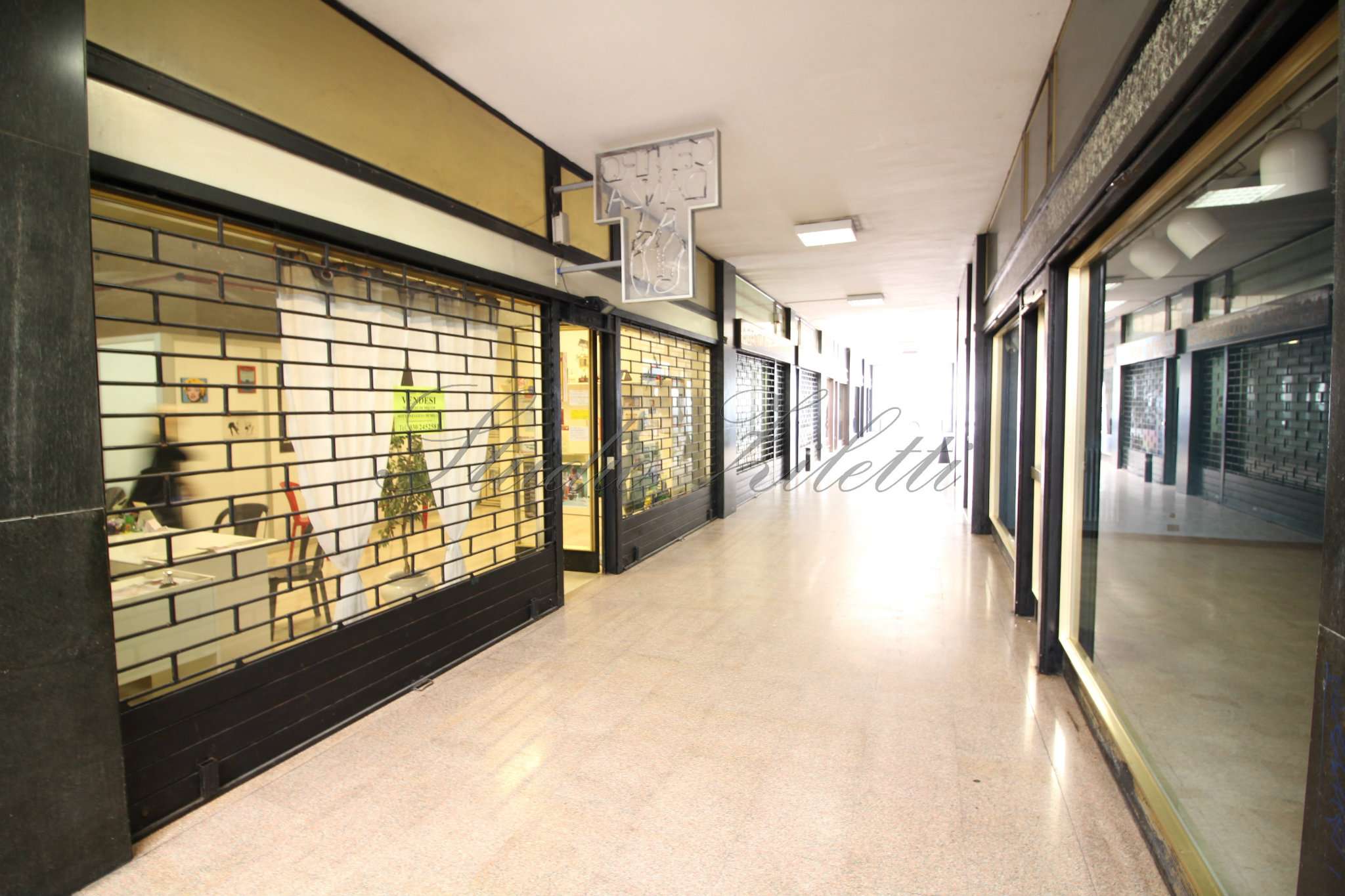 Negozio - Loc.Com. BRESCIA vendita  CENTRO STORICO PREGIATO  STUDIO ZILETTI SRL