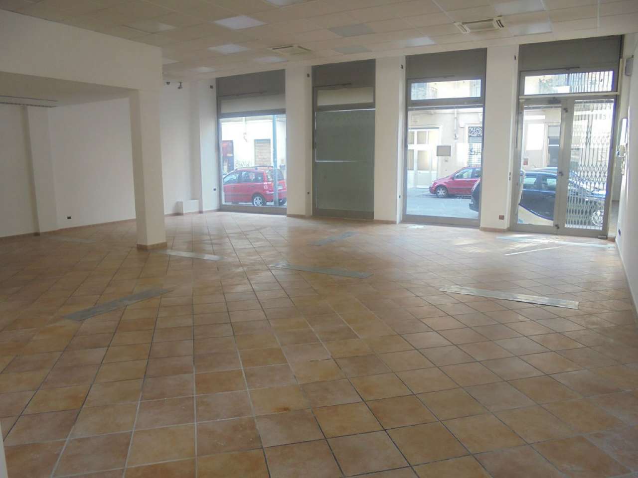 Negozio - Loc.Com. TORINO affitto  LINGOTTO Testona Istituto Generale Immobiliare