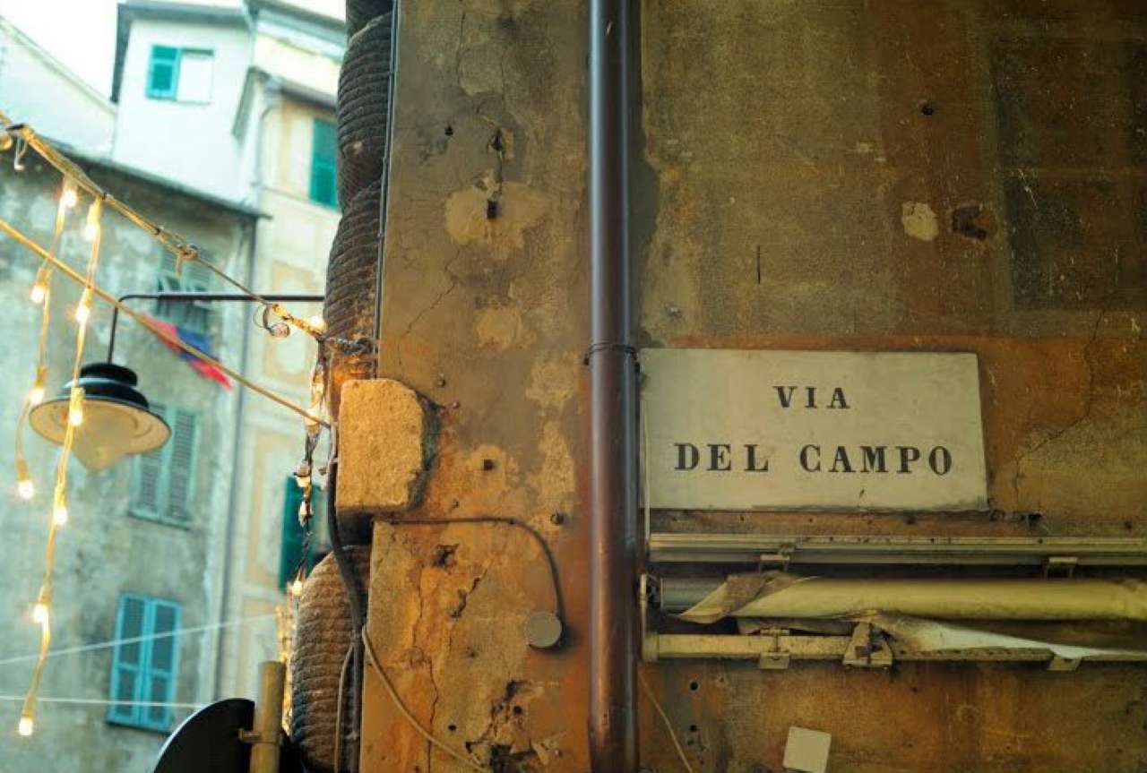 Appartamento GENOVA vendita  CENTRO STORICO via del campo Studio Haupt