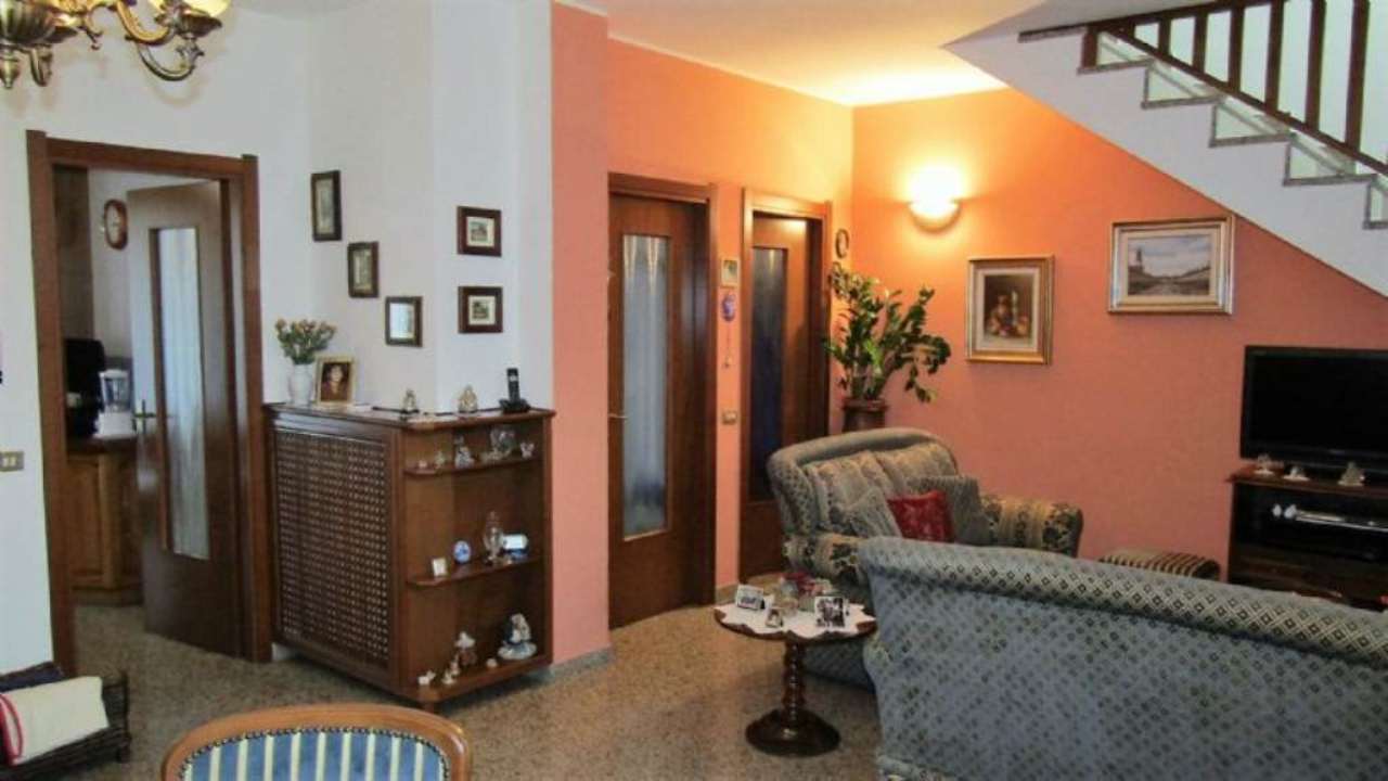 Villa VIGEVANO vendita   CORSO TORINO L' AFFARE IMMOBILIARE Del T. L.