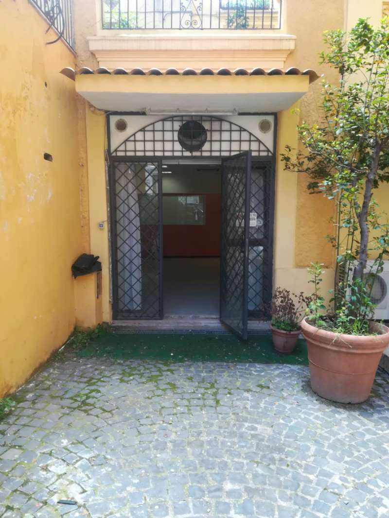 Box auto - Posto auto ROMA vendita  NOMENTANO   RE MATTONE