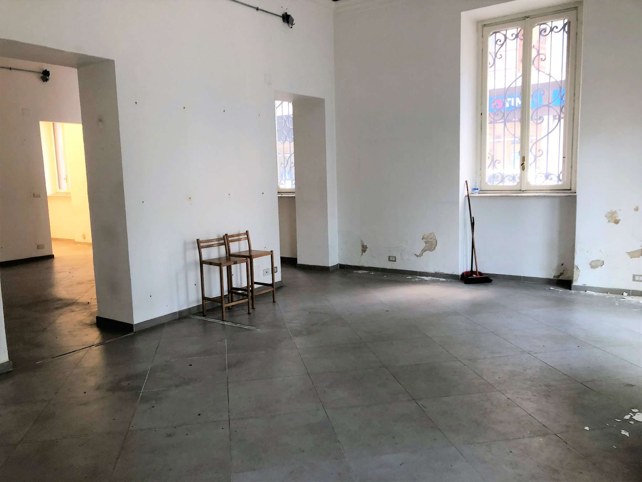 Negozio - Loc.Com. TORINO affitto  CIT TURIN Francia Rubiolo Immobiliare Sas