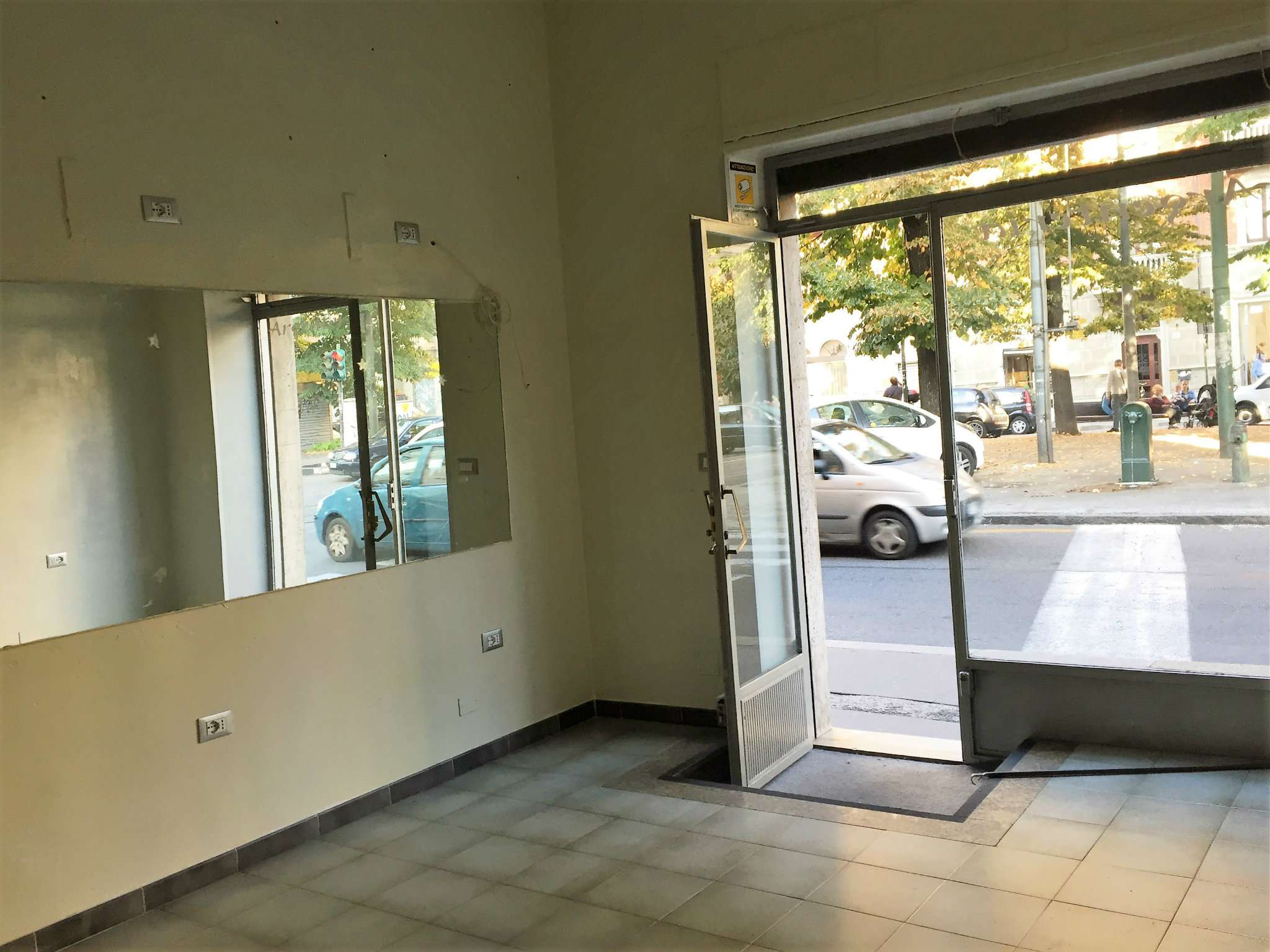 Negozio - Loc.Com. TORINO affitto  CENISIA Racconigi Rubiolo Immobiliare Sas