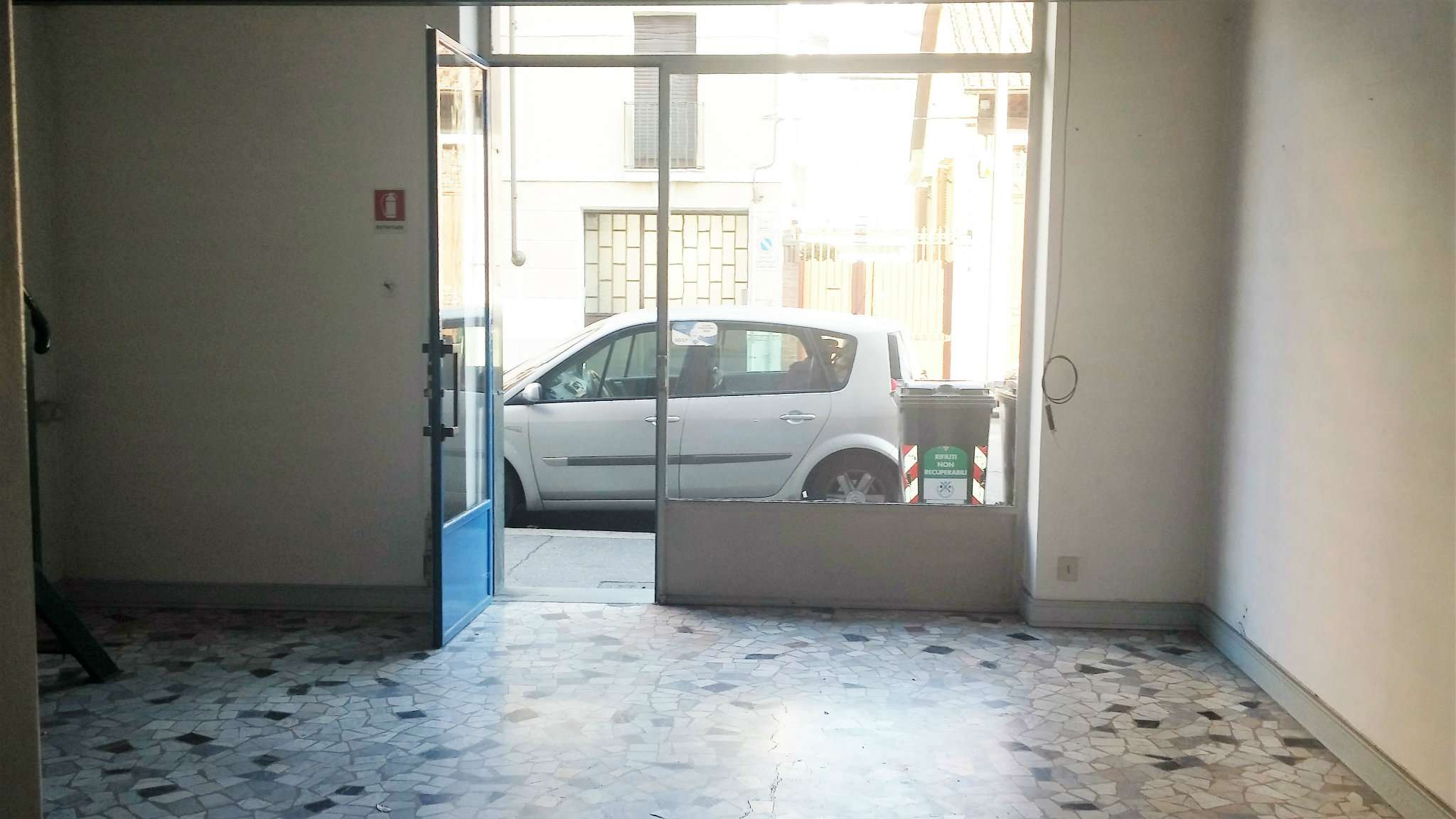 Negozio - Loc.Com. TORINO vendita  PARELLA Quarto dei Mille Rubiolo Immobiliare Sas