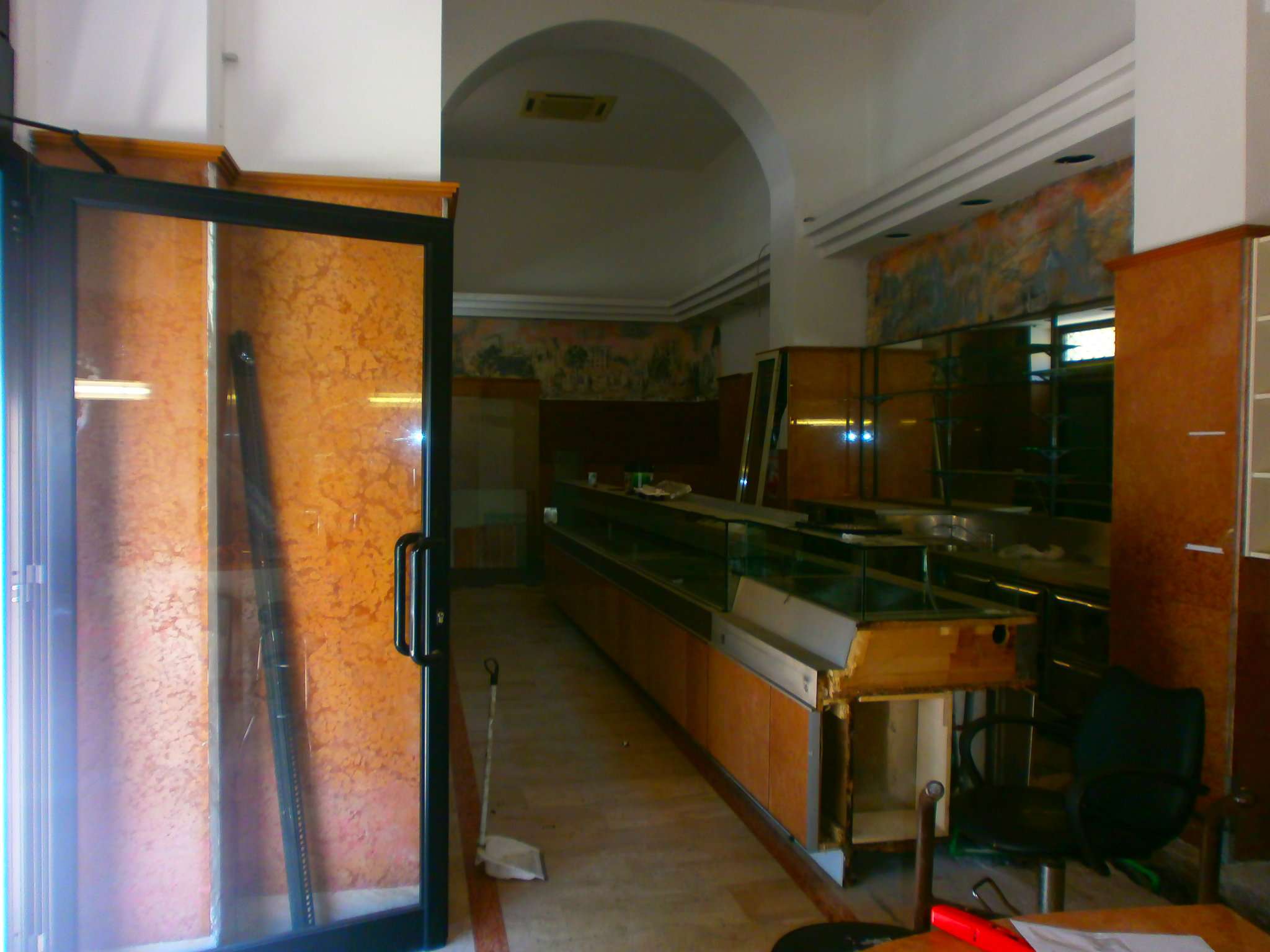 Negozio - Loc.Com. ROMA affitto  Centro storico via volturno Iegest srl