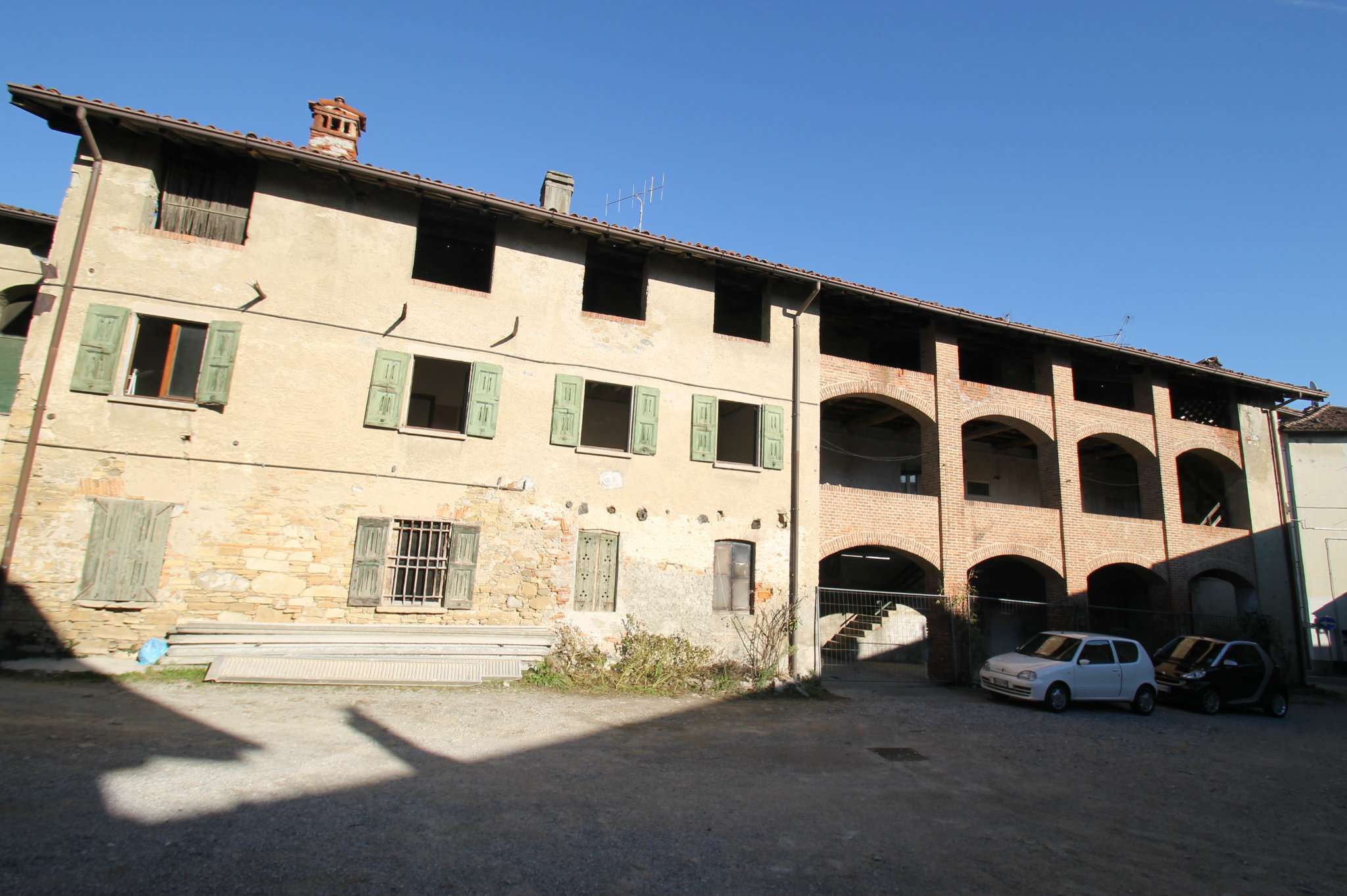 Appartamento GARBAGNATE MONASTERO vendita   gaesso Studio Luraschi