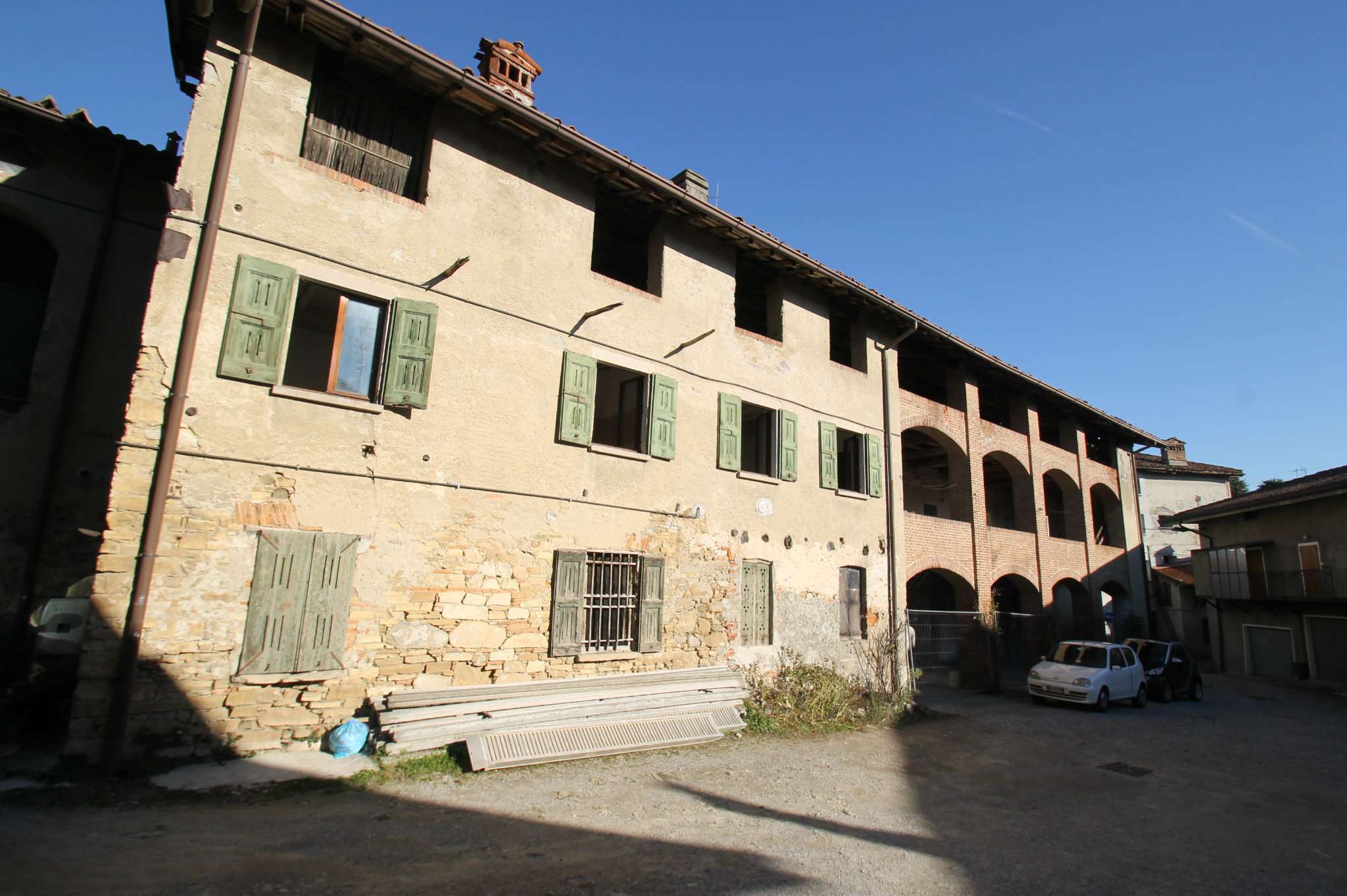 Appartamento GARBAGNATE MONASTERO vendita   gaesso Studio Luraschi