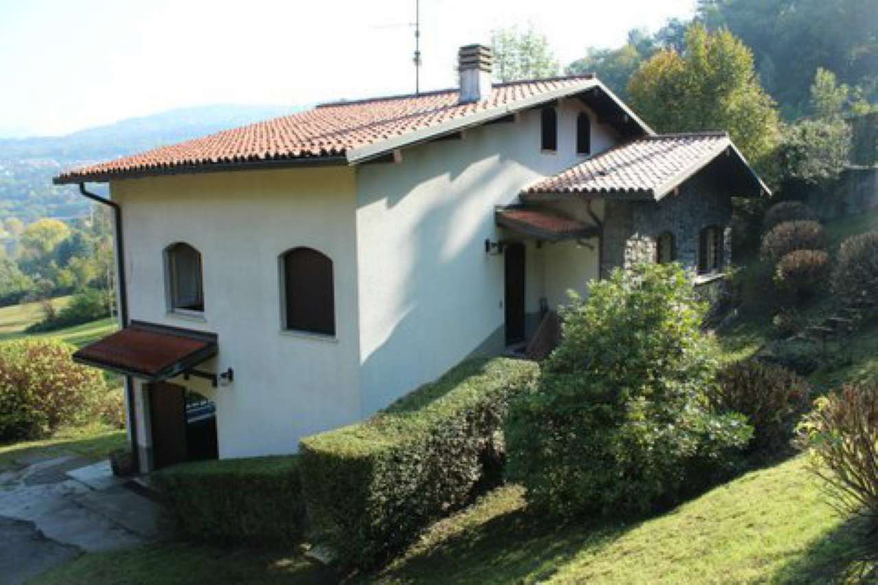 Villa OGGIONO vendita   roncaccio Studio Luraschi