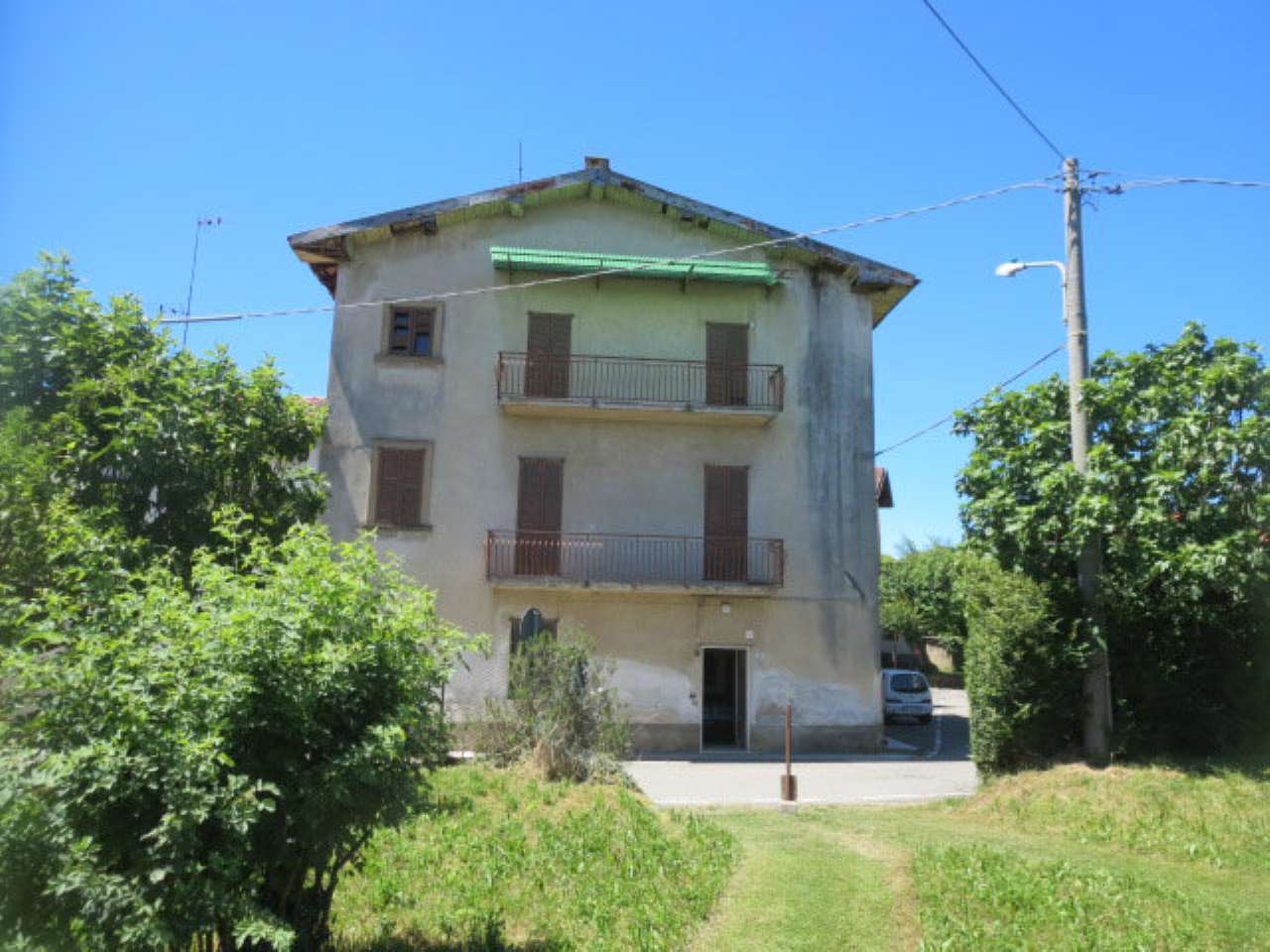  montevecchia vendita quart:  studio-luraschi