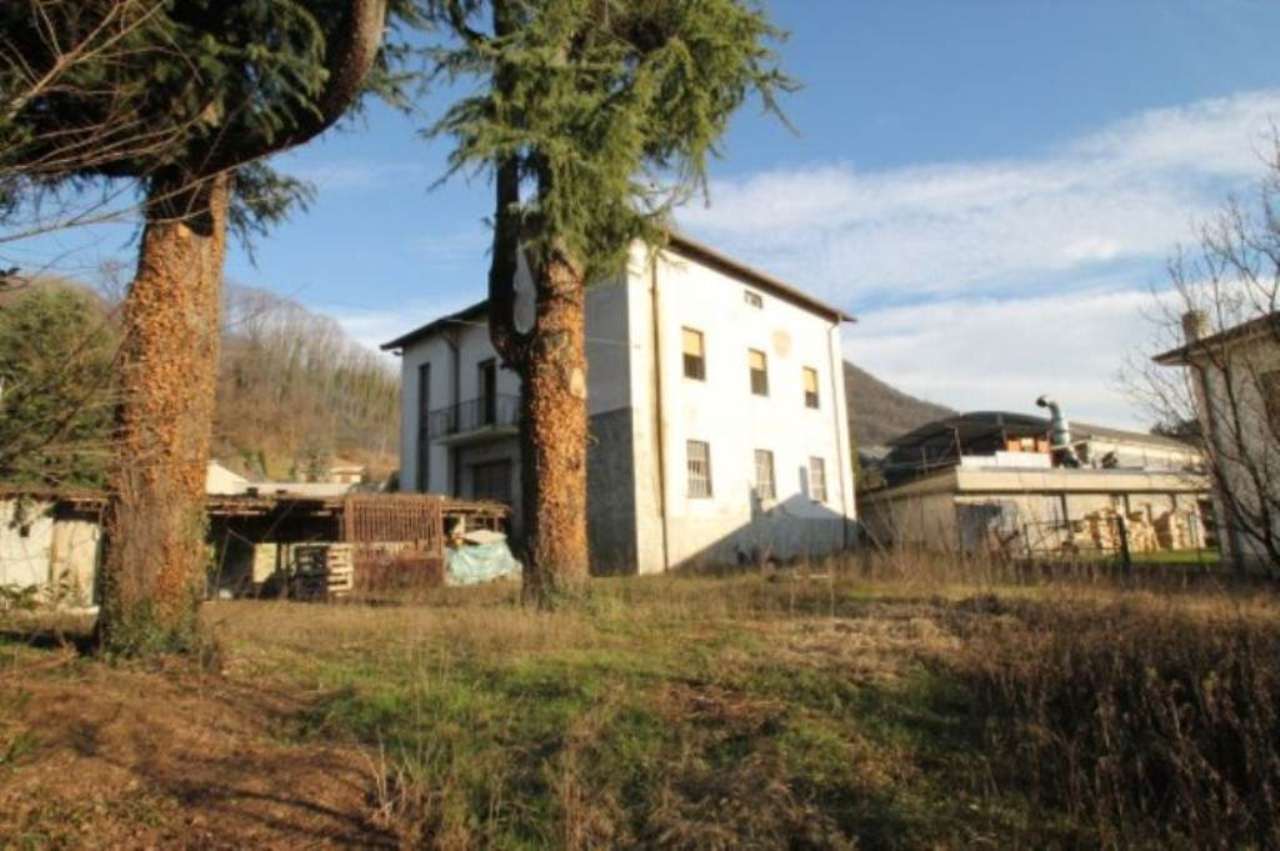  castello di brianza vendita quart:  studio luraschi