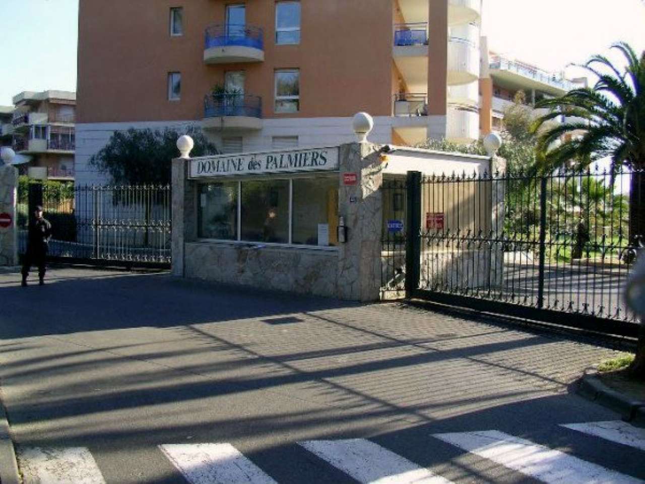 Appartamento CAMPILLO DE LLERENA vendita  La Bocca Avenue Maurice Chevalier Isit Sviluppo Immobiliare Torinese