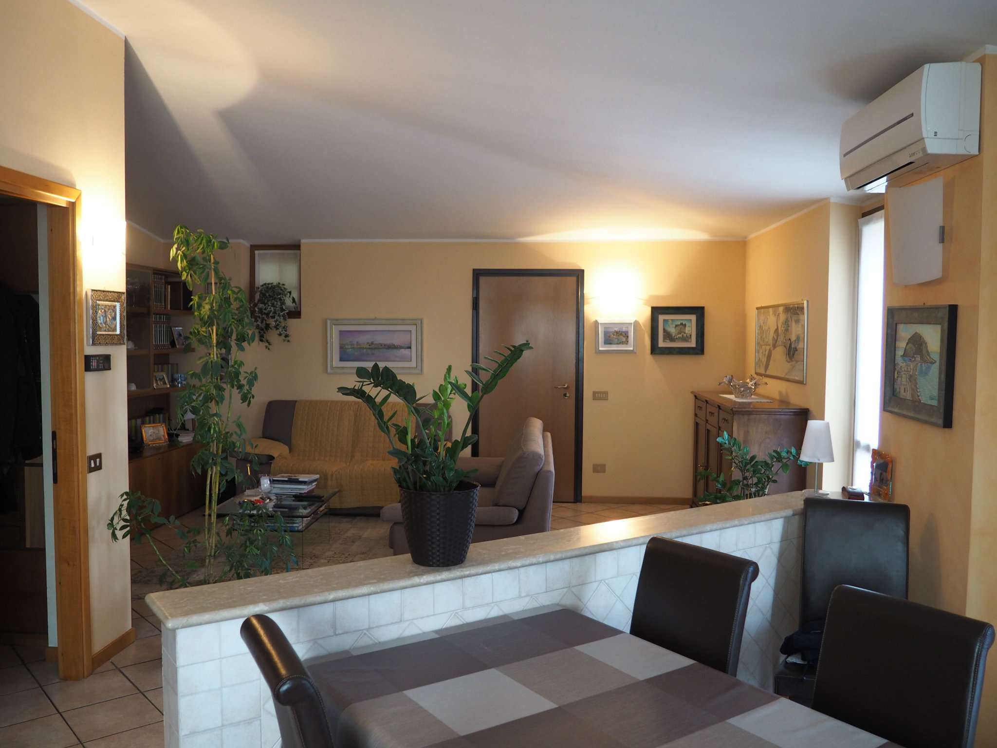  osio sotto vendita quart:  colleoni studio immobiliare