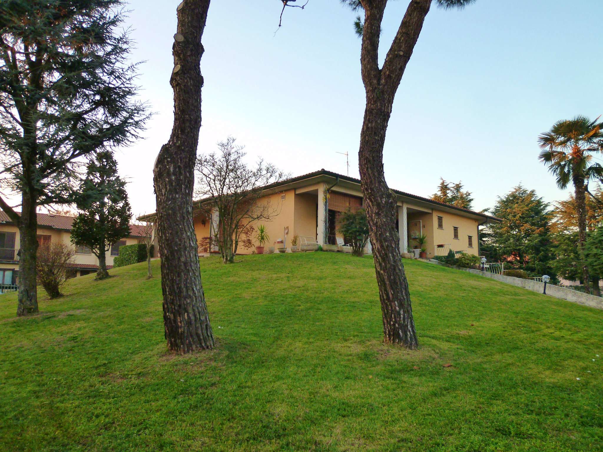  lurano vendita quart:  colleoni-studio-immobiliare