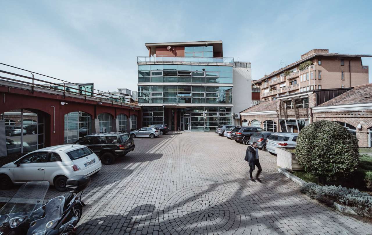Ufficio - Loc.Com. TORINO vendita  VANCHIGLIA VIA LESSOLO House Factory S.N.C.