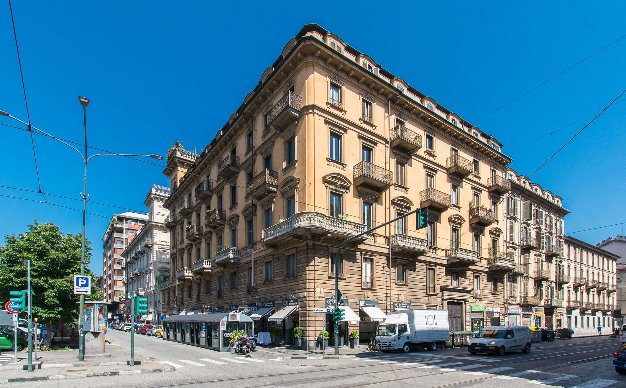  torino vendita quart: san salvario shopping immobiliare