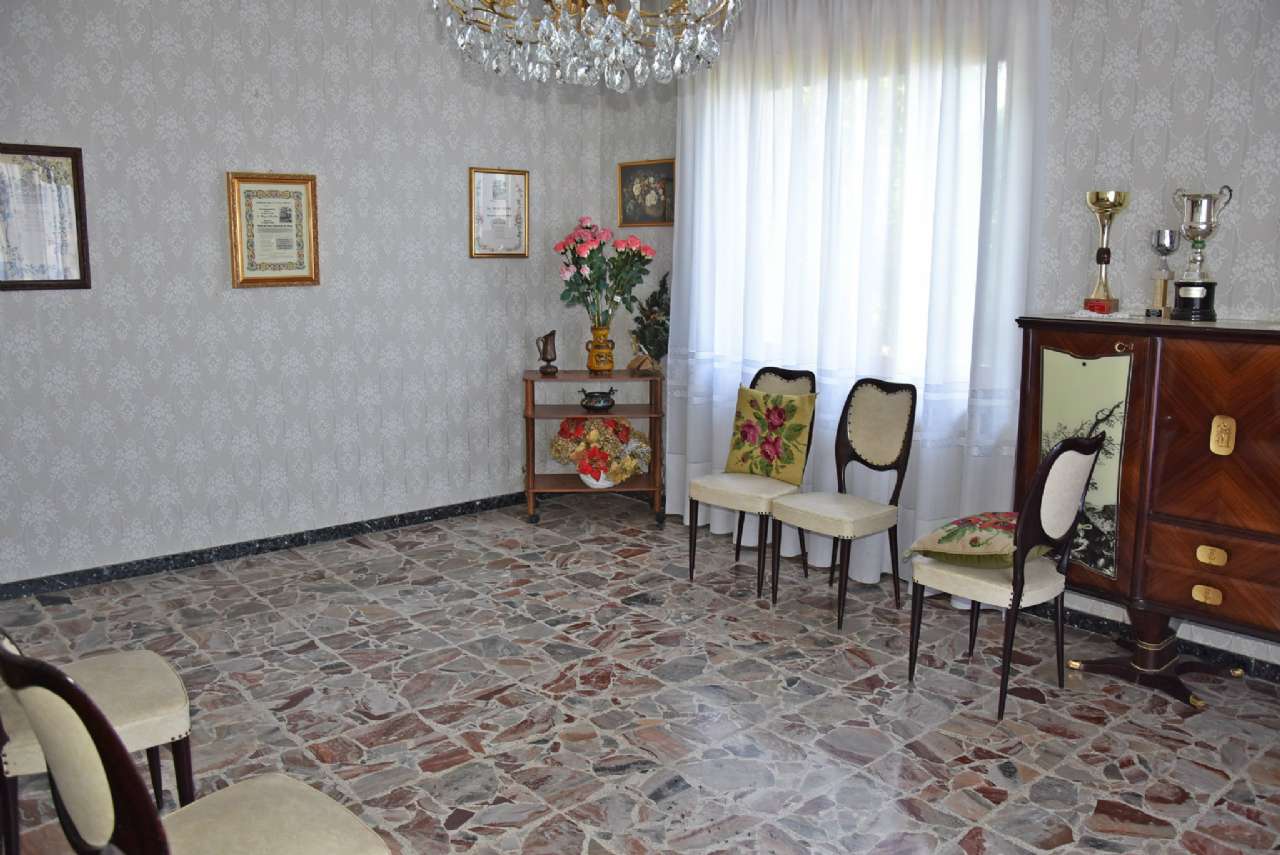 Villa Unifamiliare - Indipendente BUSCA vendita   via Sette Salti STUDIO CENTALLO S.A.S.