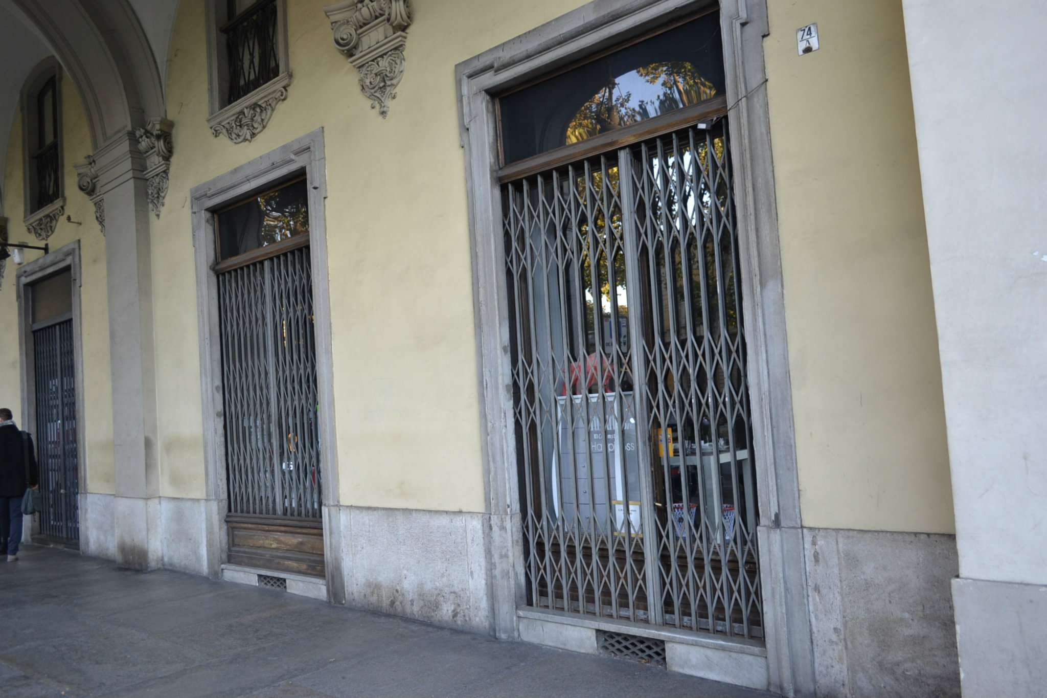 Negozio - Loc.Com. TORINO affitto  CENTRO Vittorio Emanuele II Rocca Immobili