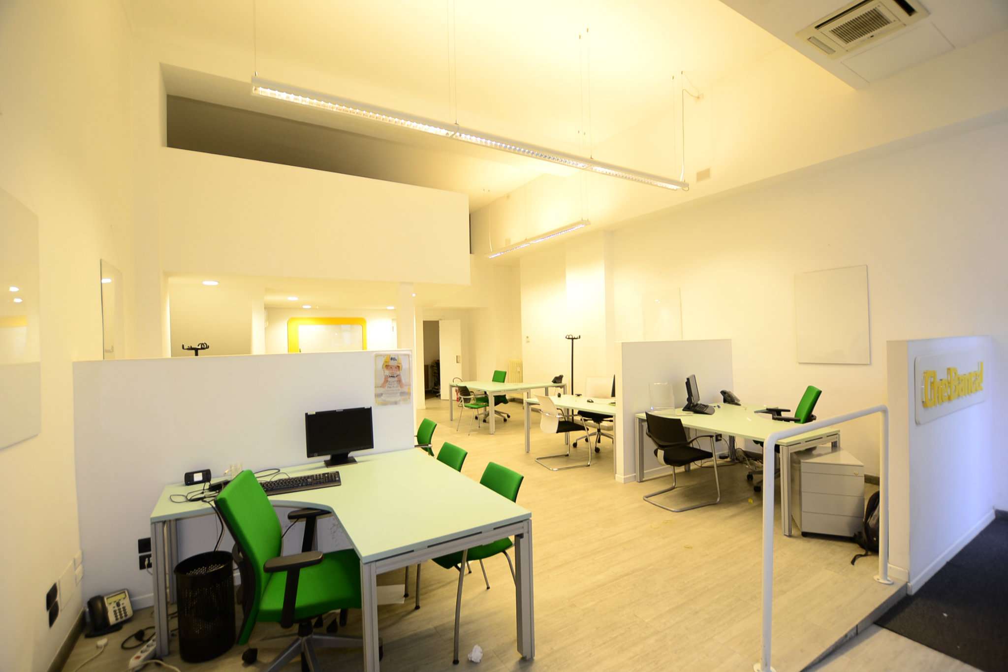 Negozio - Loc.Com. TORINO affitto  CENTRO San Tommaso Rocca Immobili