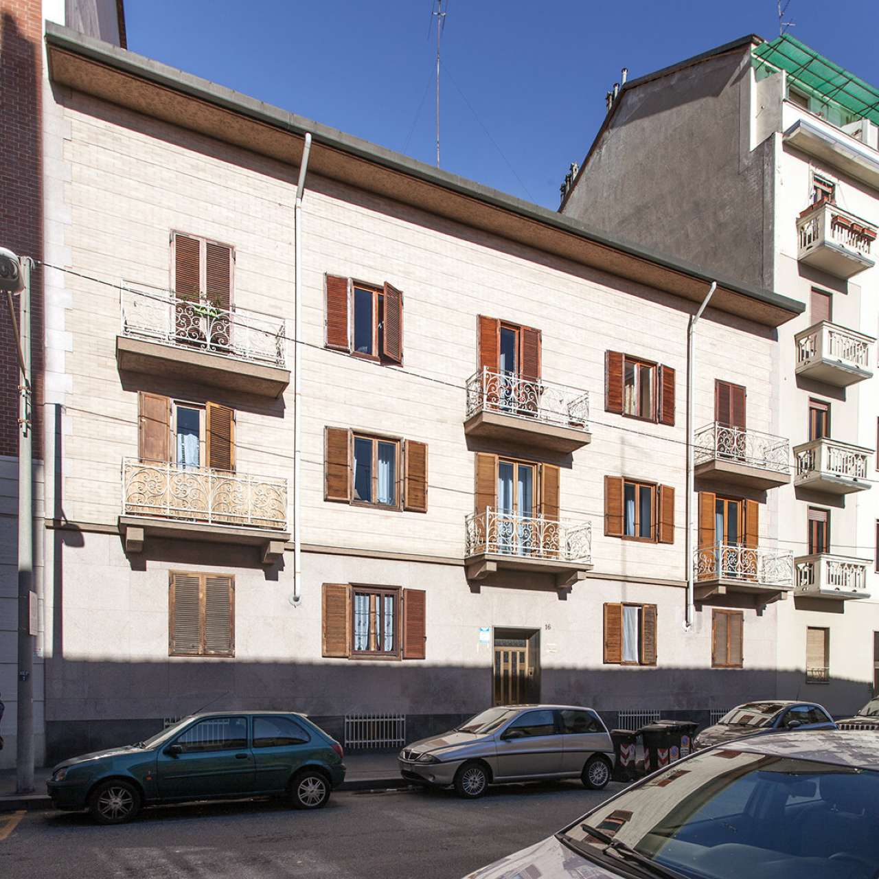 Negozio - Loc.Com. TORINO vendita  CENISIA Mattie MARIA LUISA SCURSATONE SERVIZI IMMOBILIARI