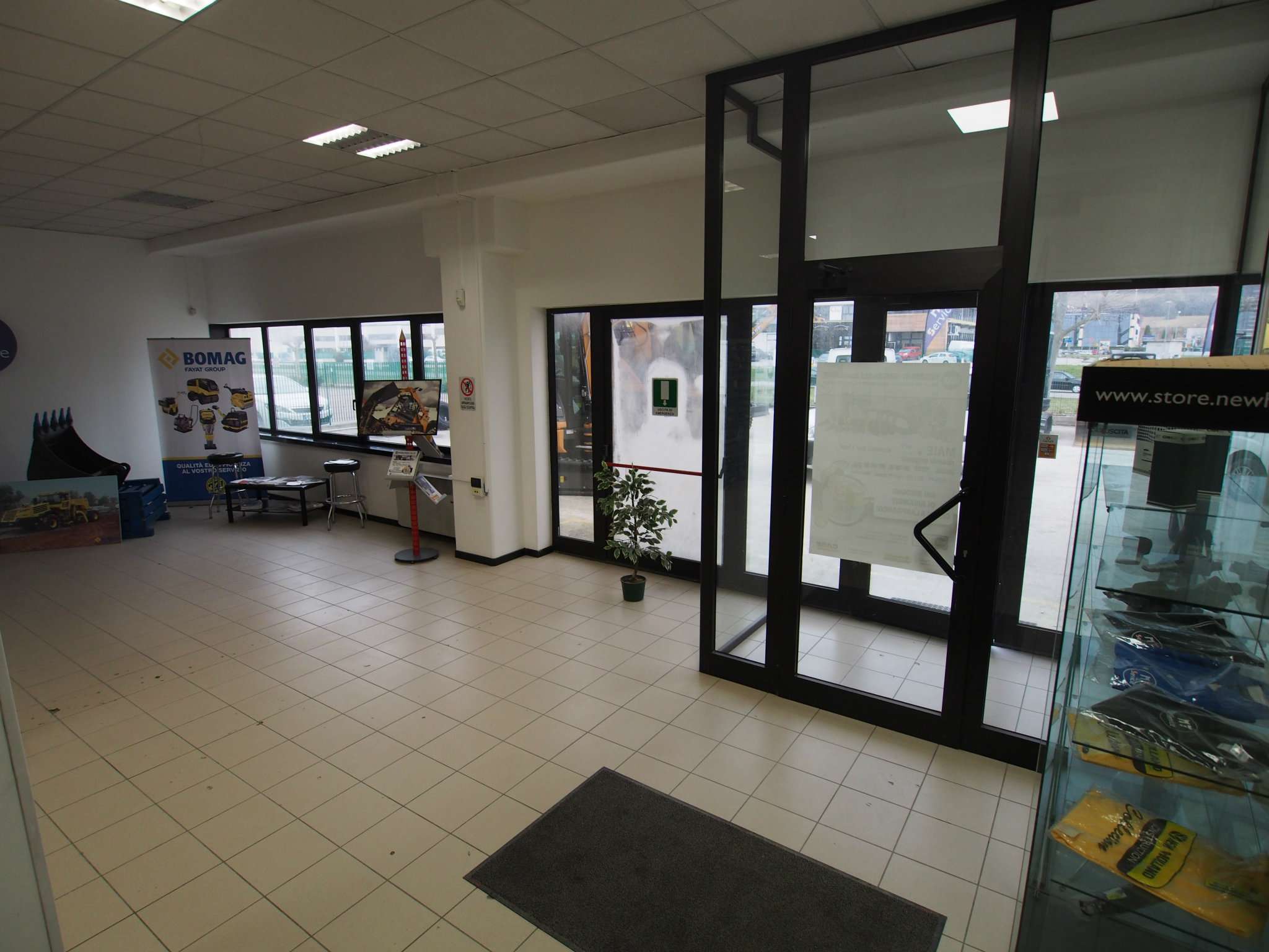 Capannoni (Tutti) ANCONA vendita  BARACCOLA SUD Carlo Maccari Immo Torino