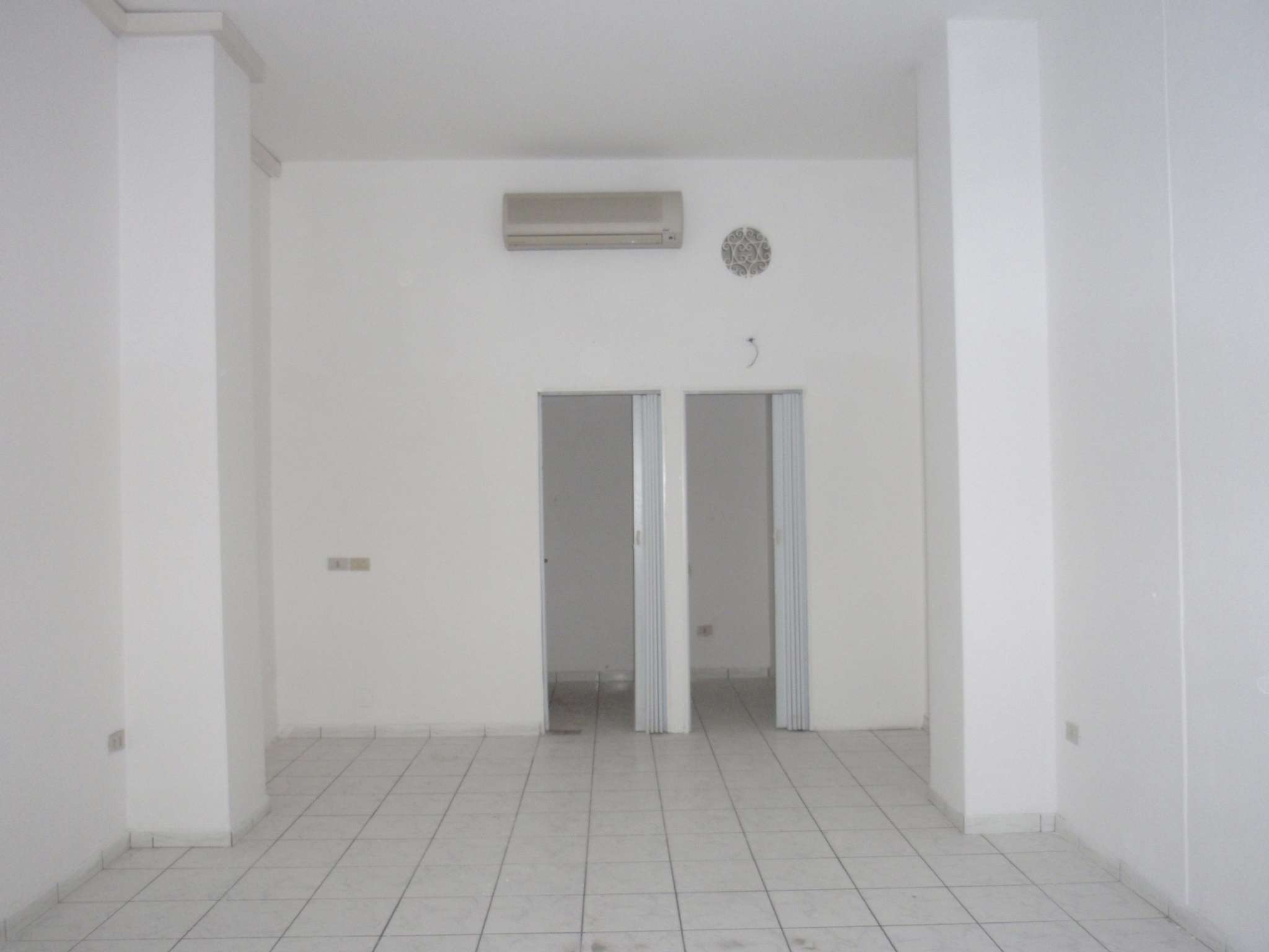 Negozio - Loc.Com. RIMINI affitto   Vespucci Immo Torino