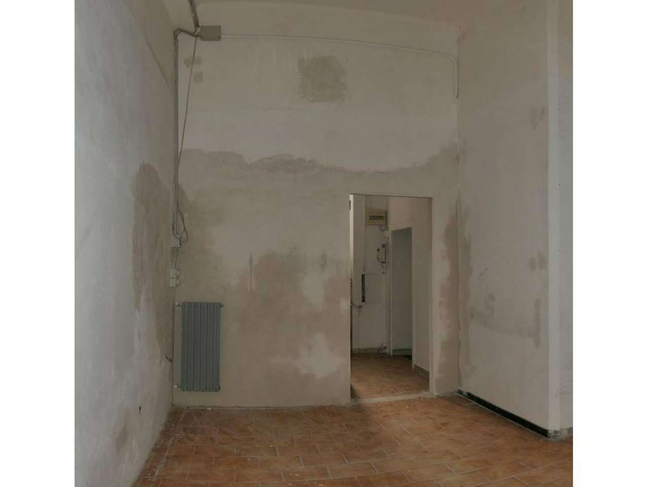 Negozio - Loc.Com. MILANO vendita  CERTOSA giovanni antonio piana Pronto House