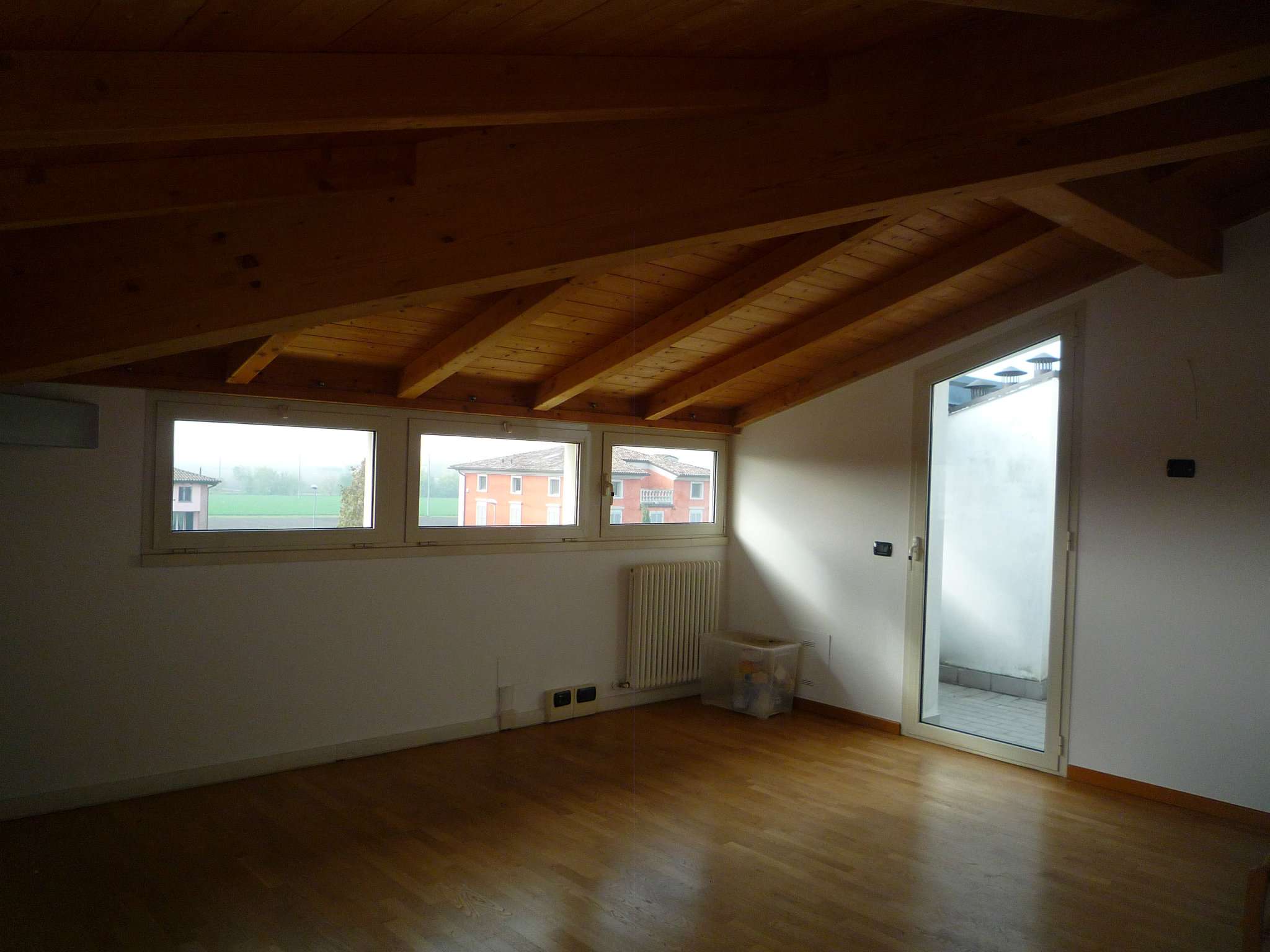 Ufficio - Loc.Com. PARMA affitto   2 CASTAGNE Duca Alessandro